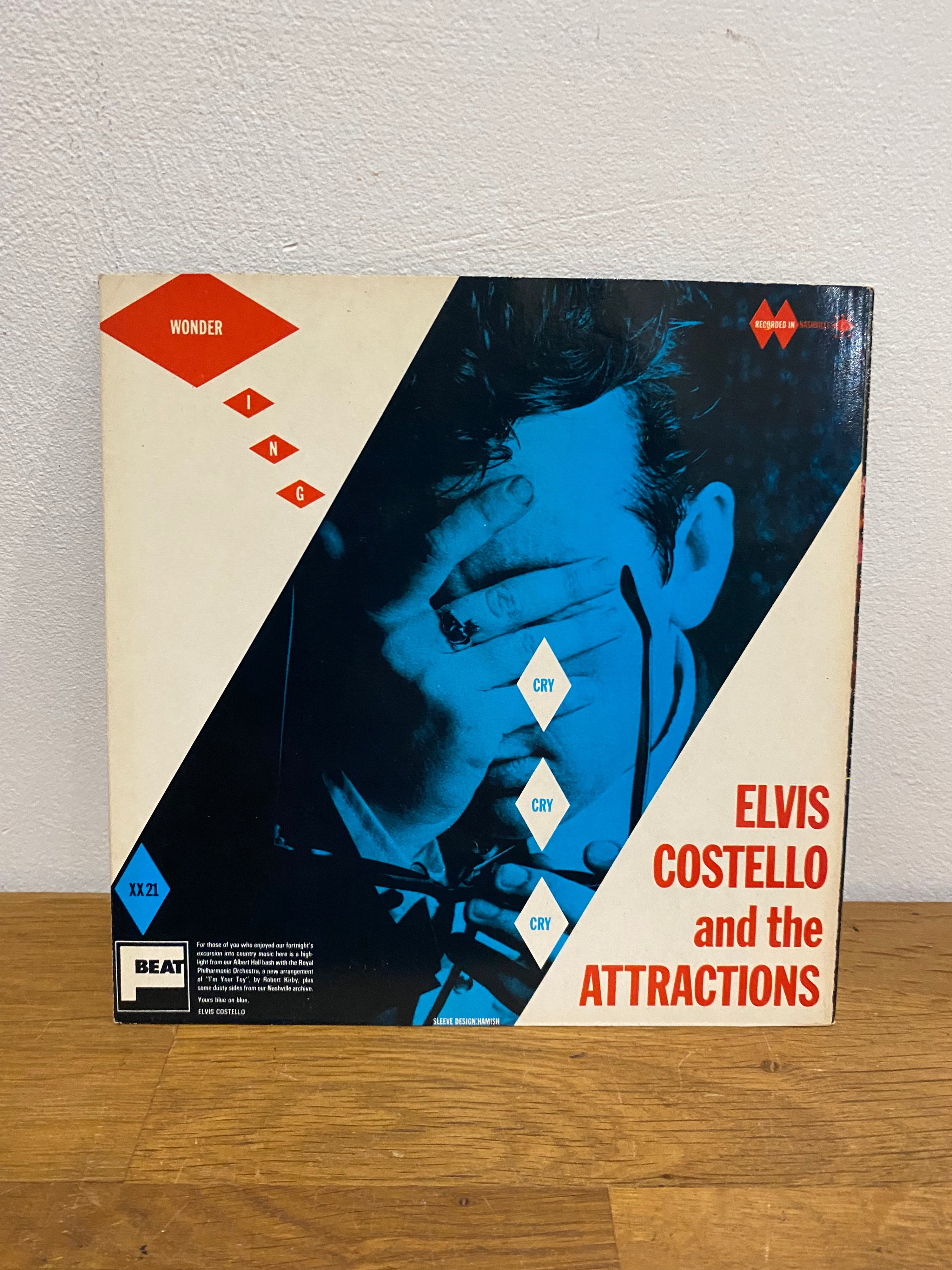 Elvis Costello & The Attractions - I’m your toy , 7” single, 1982 , F Beat records.