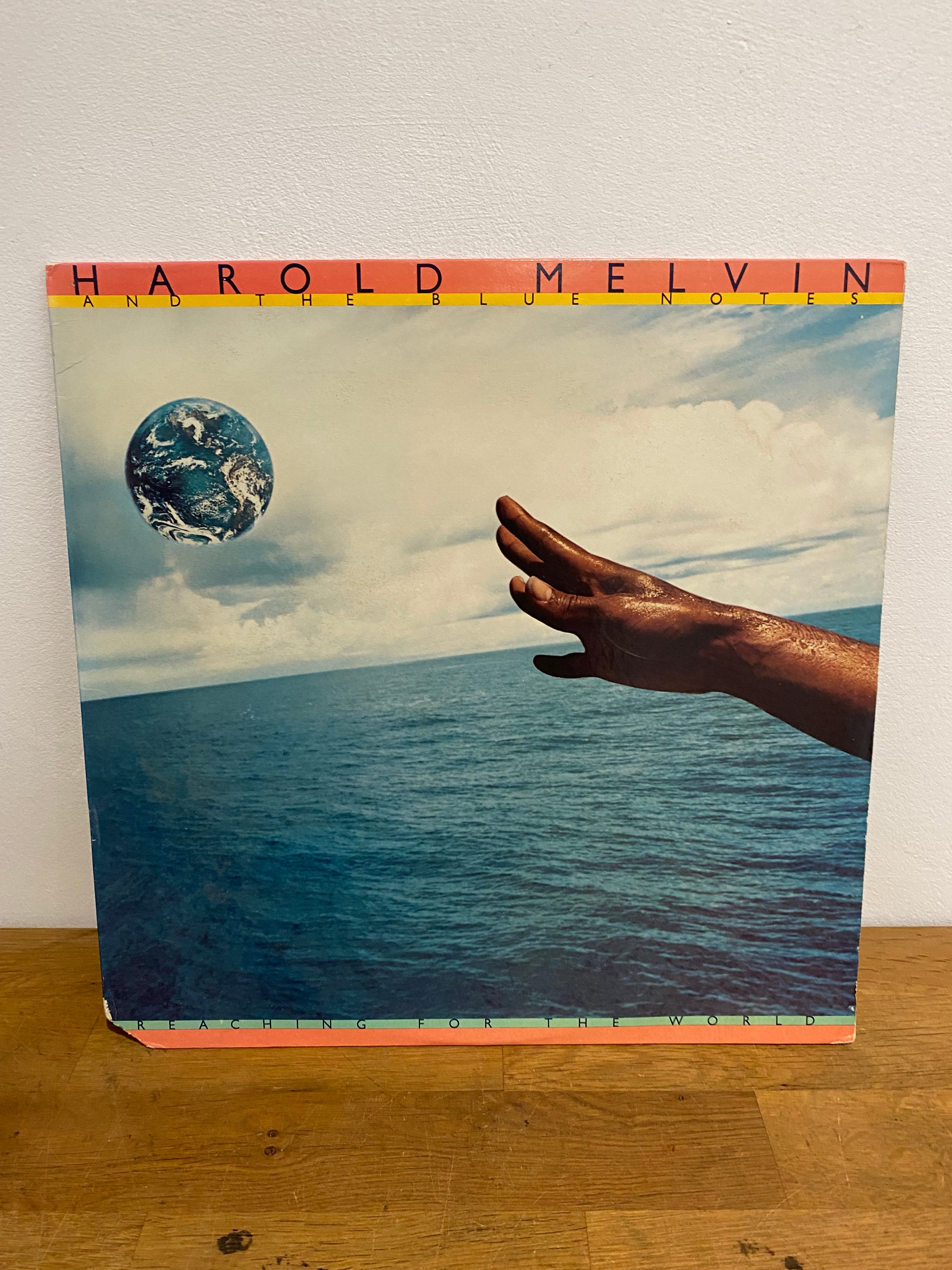 Harold Melvin and The Blue Notes – Reaching for the World LP vinyl album, classic soul and R&B release available at Woody’s Record Store UK.