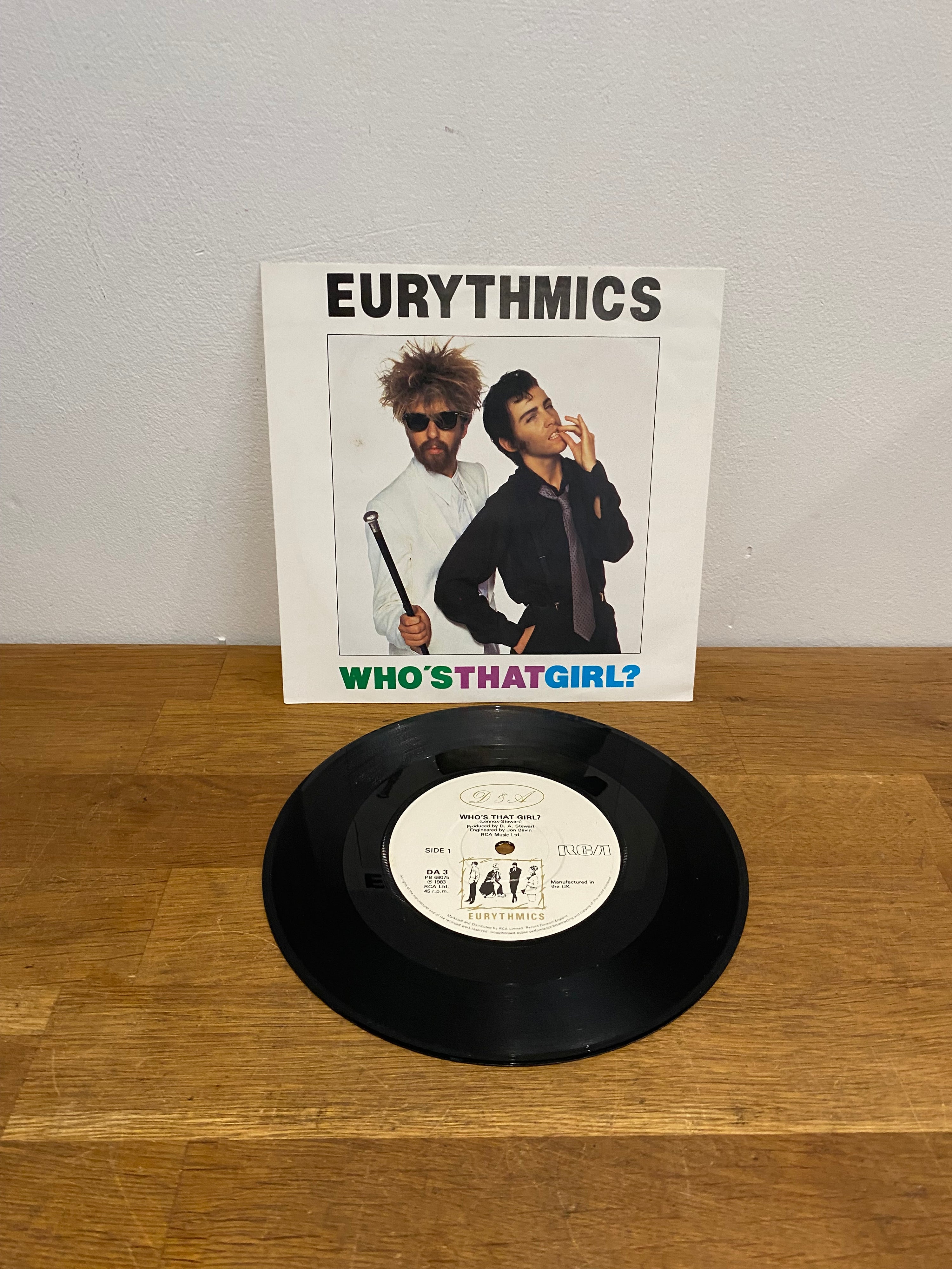 Eurythmics - Who’s that girl? , 7” single, 1983, RCA DA3