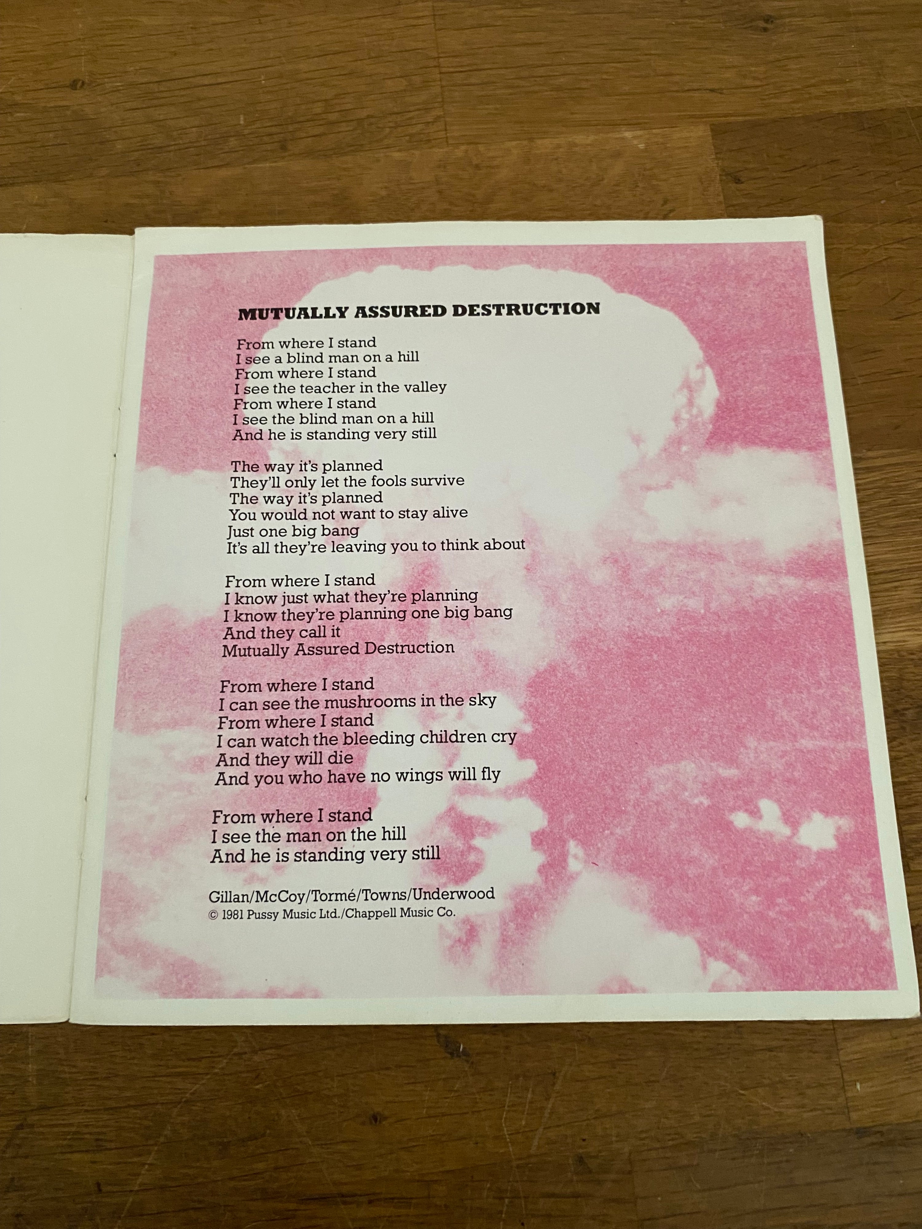 Gillan - Mutually Assured Destruction, 7” single , booklet sleeve , 1980 Virgin