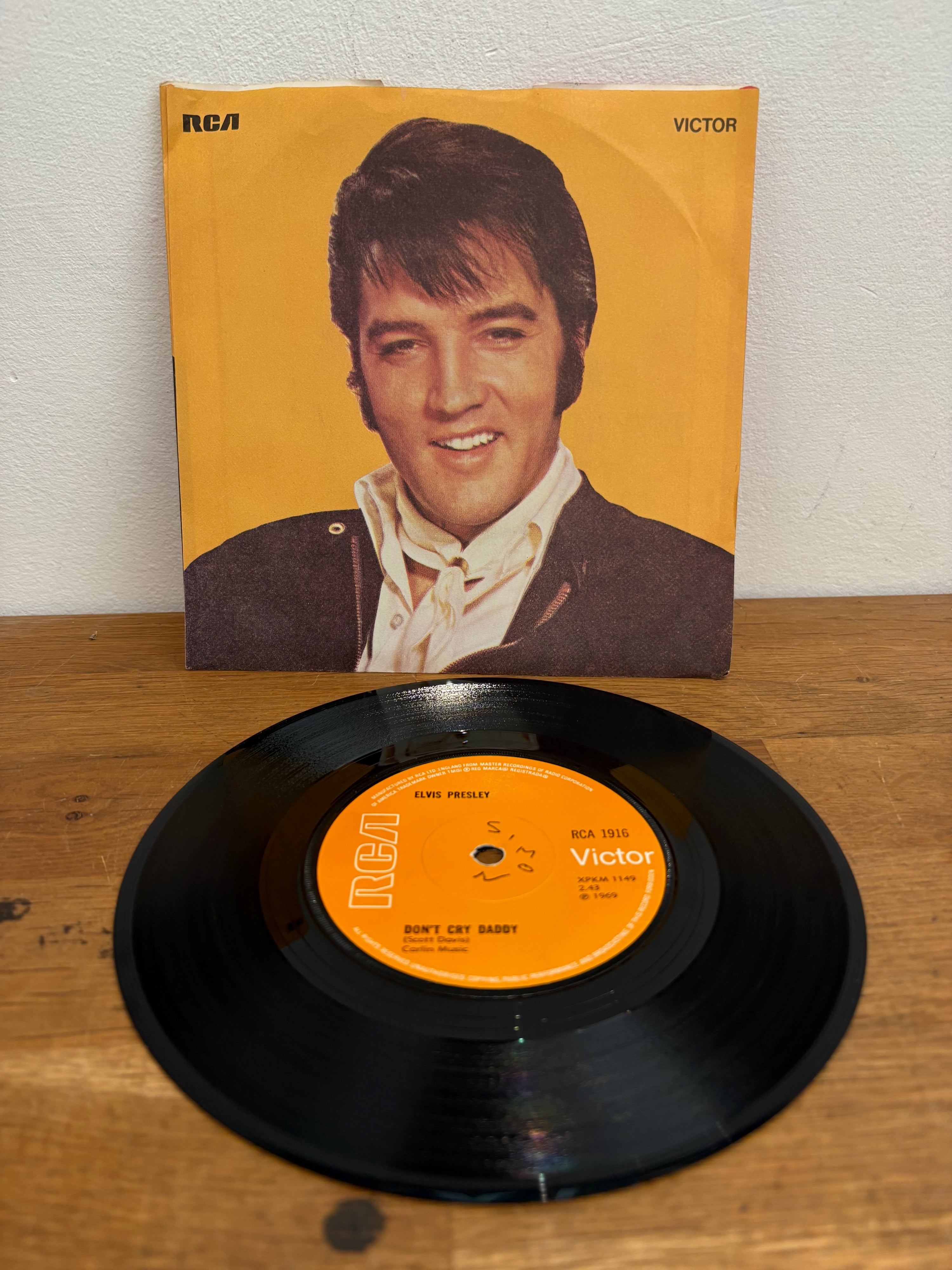 Elvis Presley - Don’t Cry Daddy / Rubberneckin’ , 1969 RCA , RCA1916.