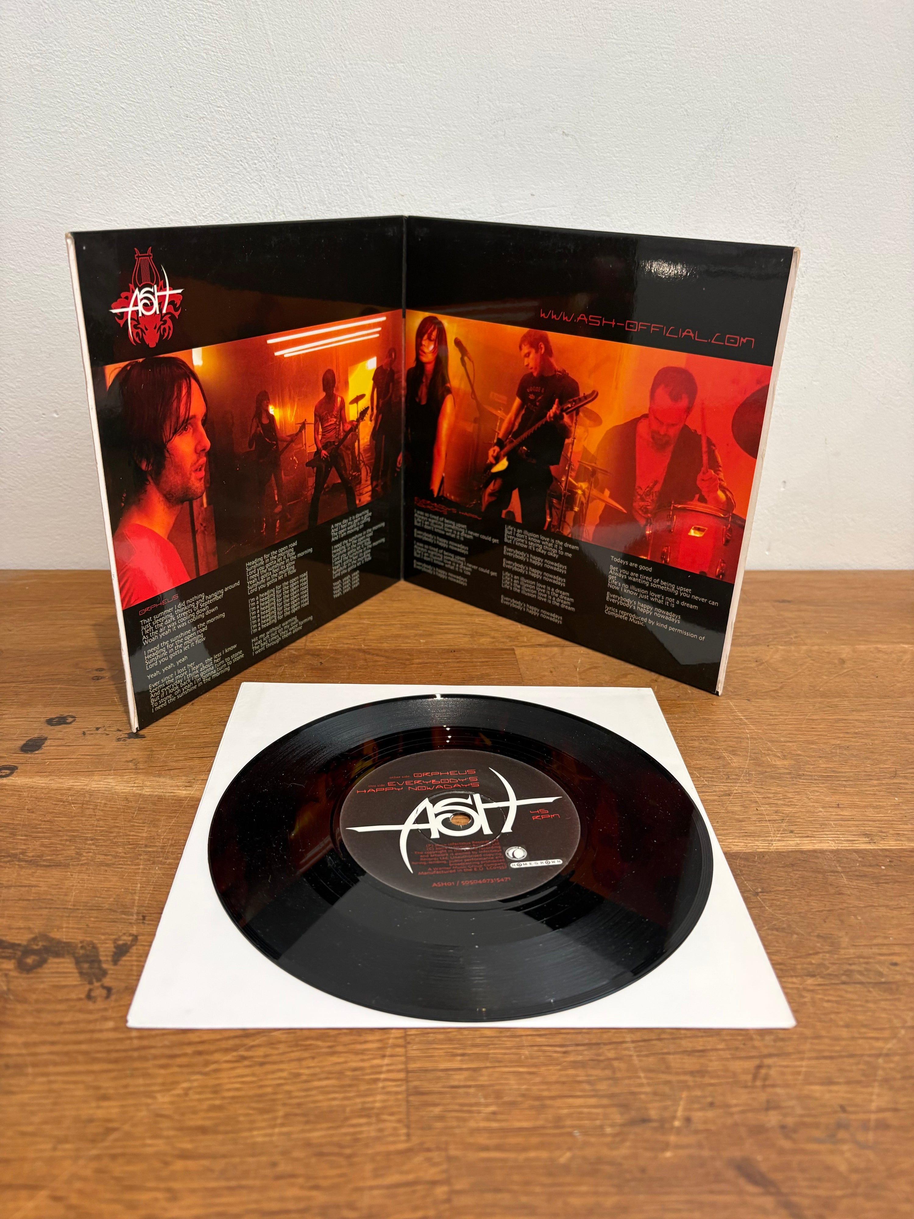 Ash - Orpheus , limited edition 7 inch single, Gatefold sleeve . 2004