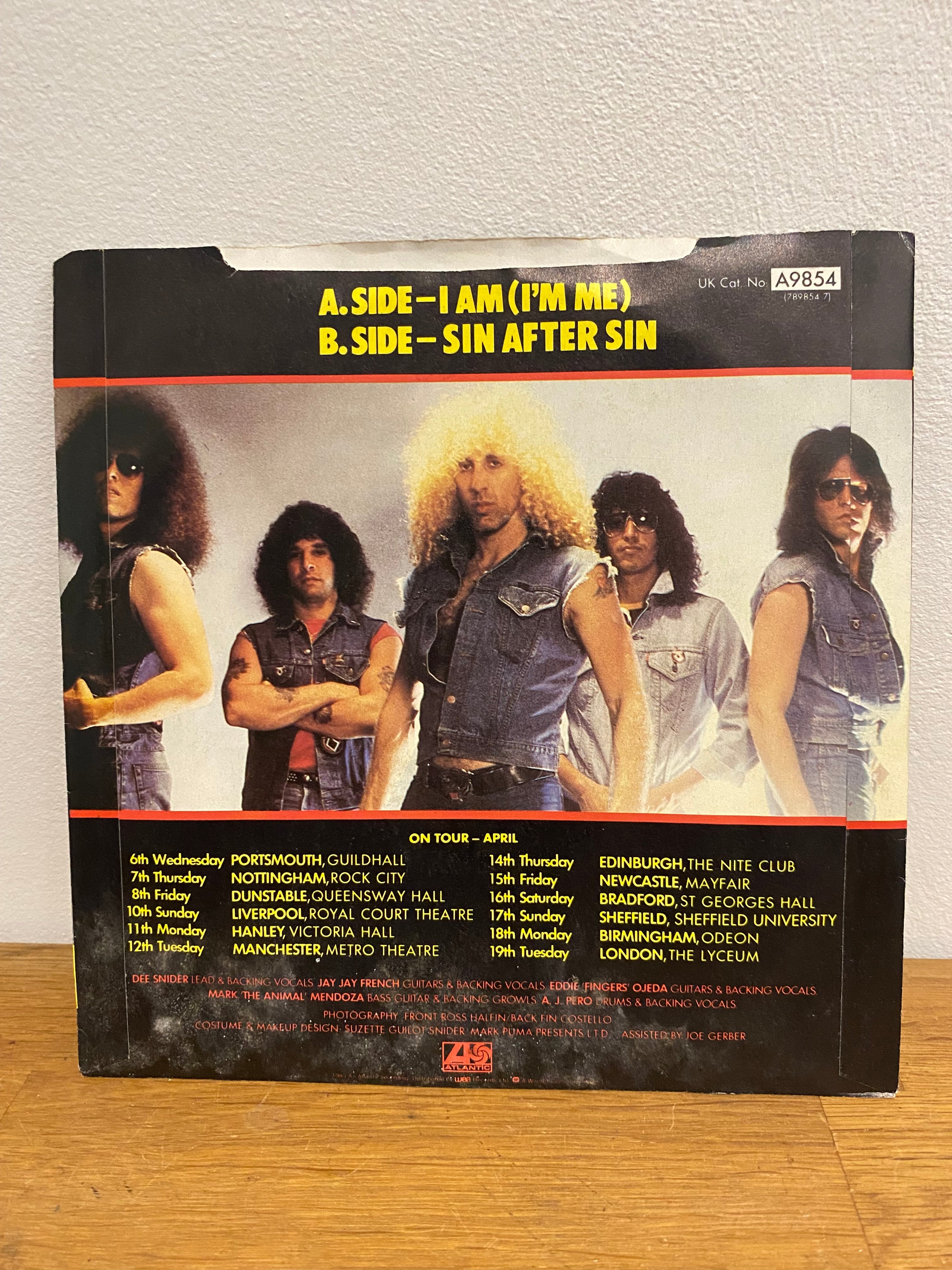 Twisted Sister- I am ( I’m Me ) , 7” single , 1983 , Atlantic records