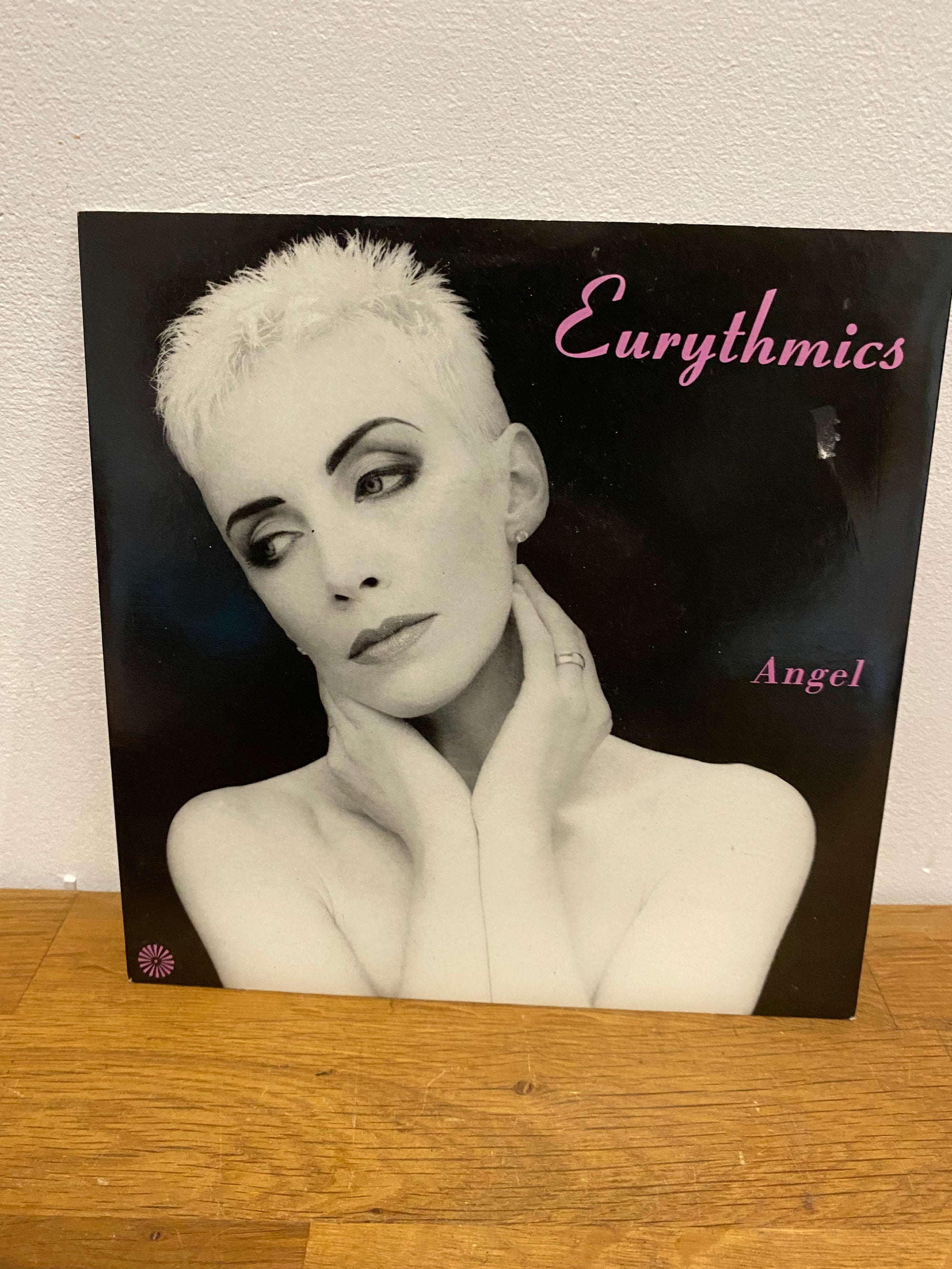 Eurythmics - Angel, 7” single , RCA DA21, 1989