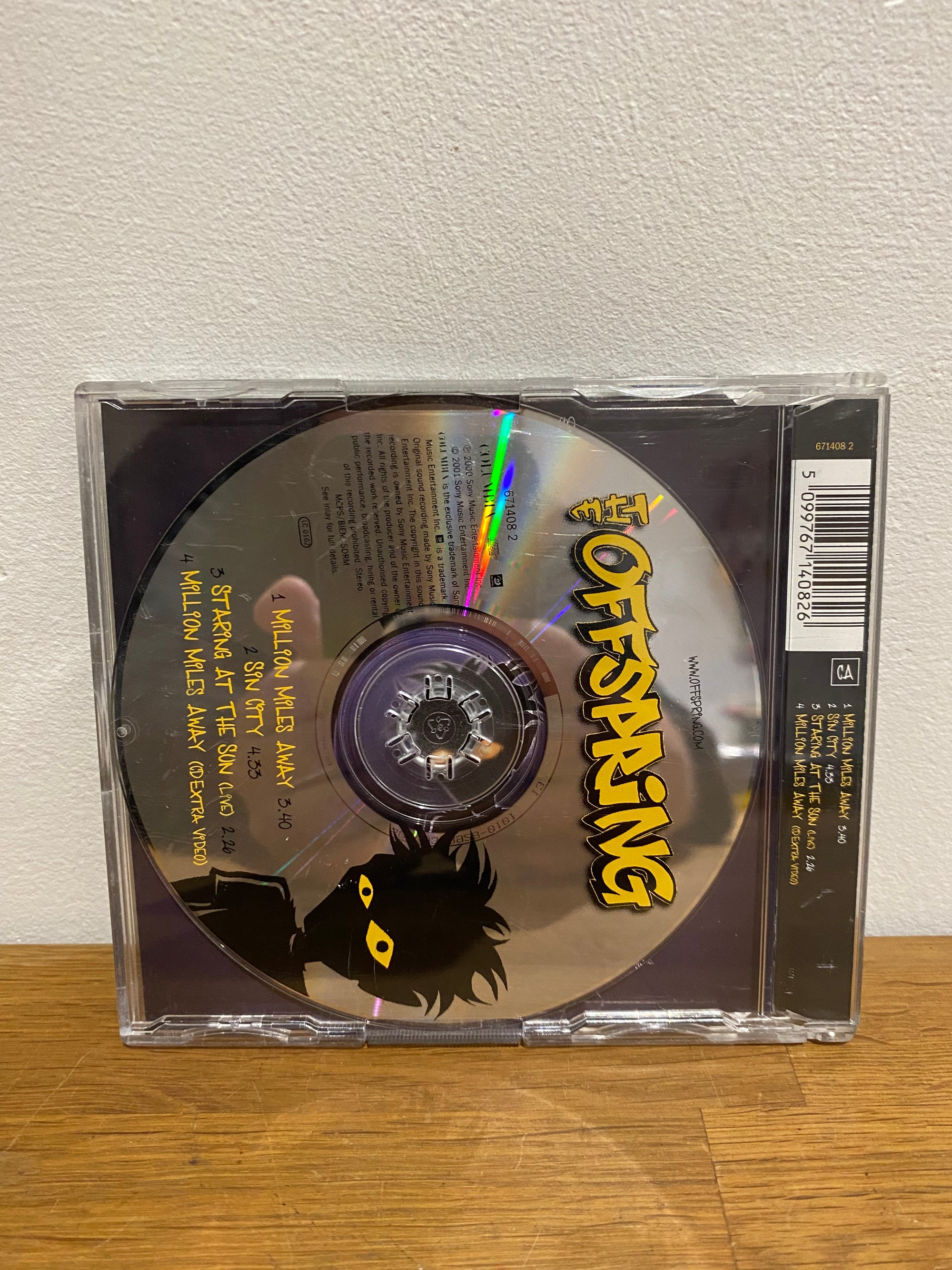 The Offspring- Million miles away, 2001 cd single