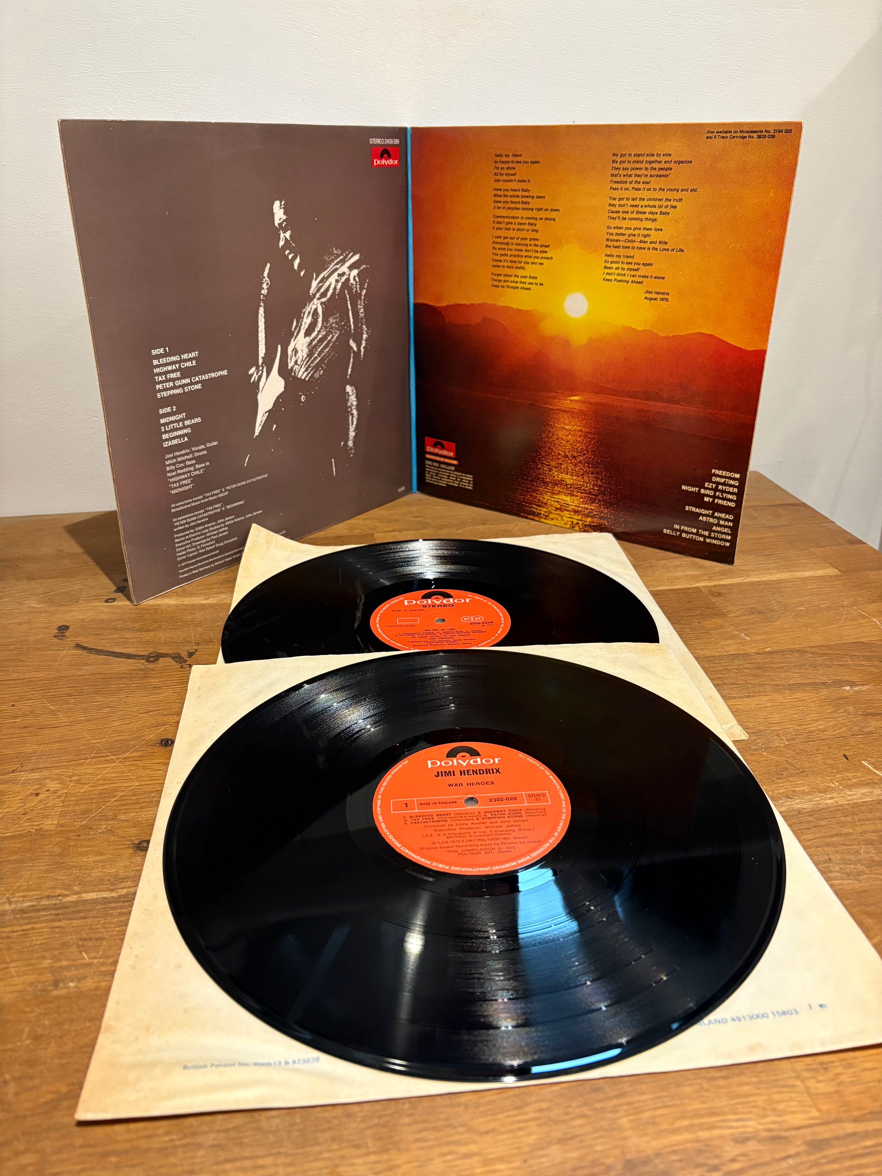 Jimi Hendrix - war heroes/ the cry of love. Polydor double album.