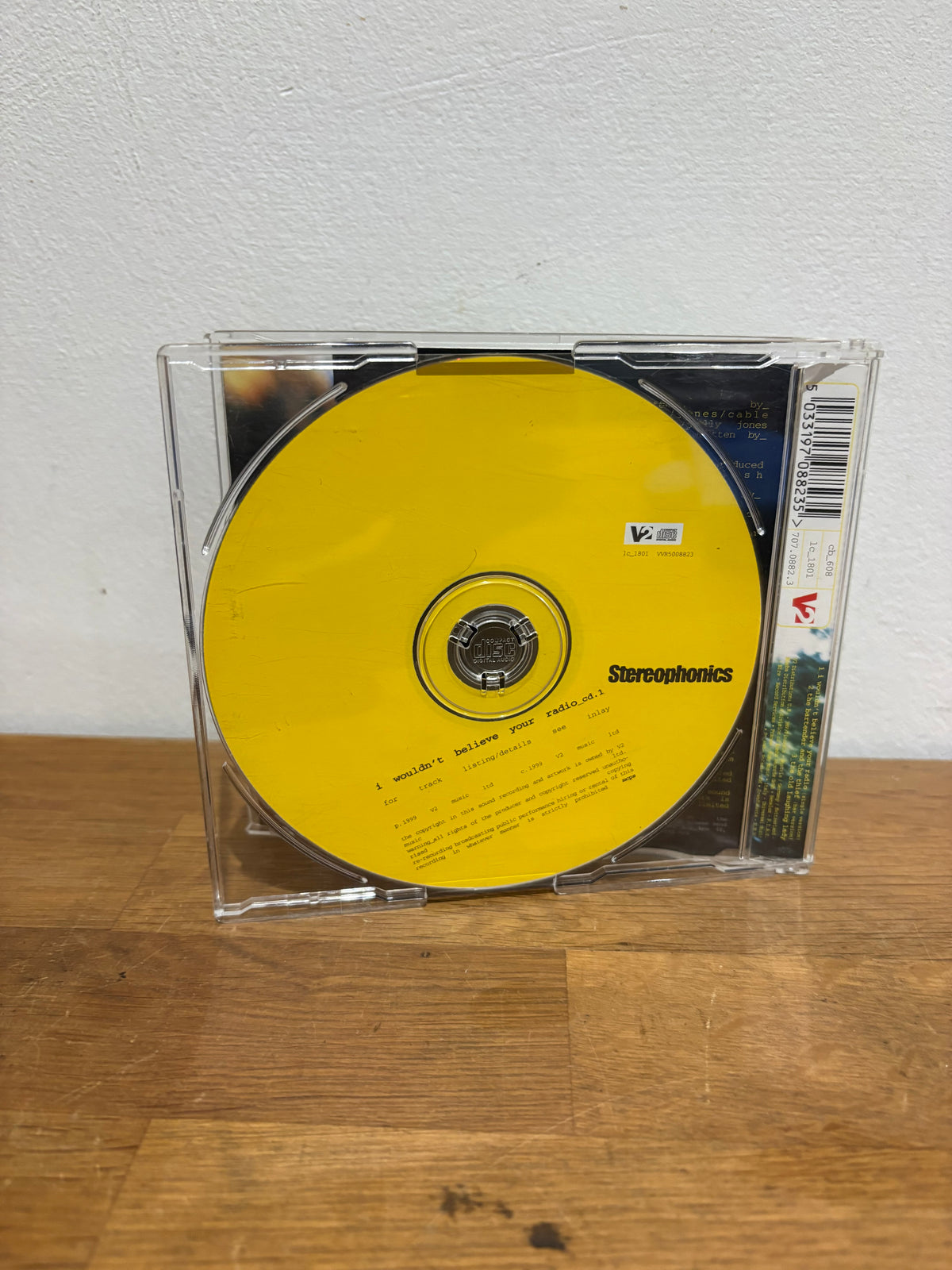 Stereophonics - I Wouldn’t believe your radio. 3 track cd single , 1999 V2 music.