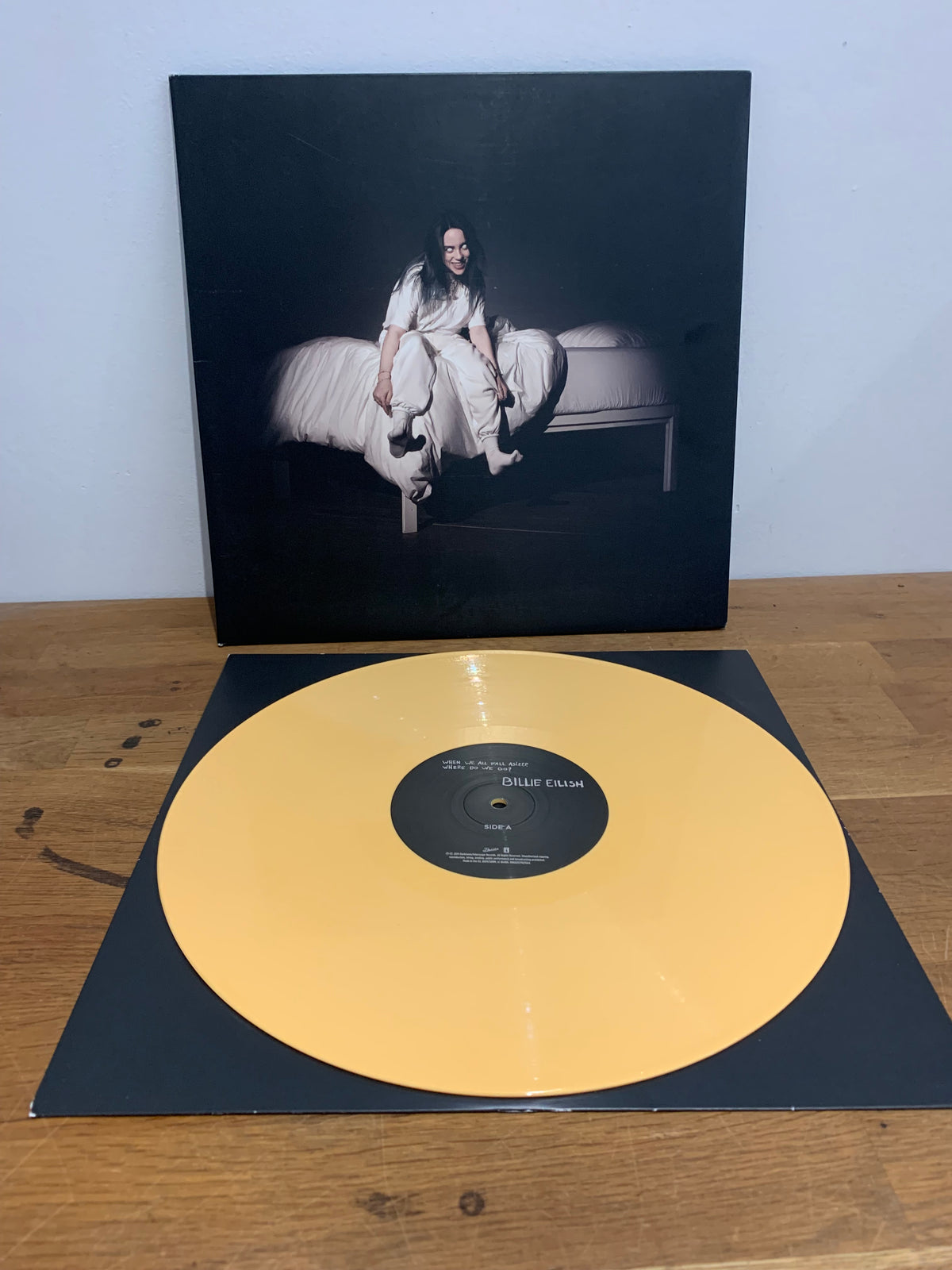 Billie Eilish - When we fall asleep, where do we go ? 12 inch album , orange vinyl.