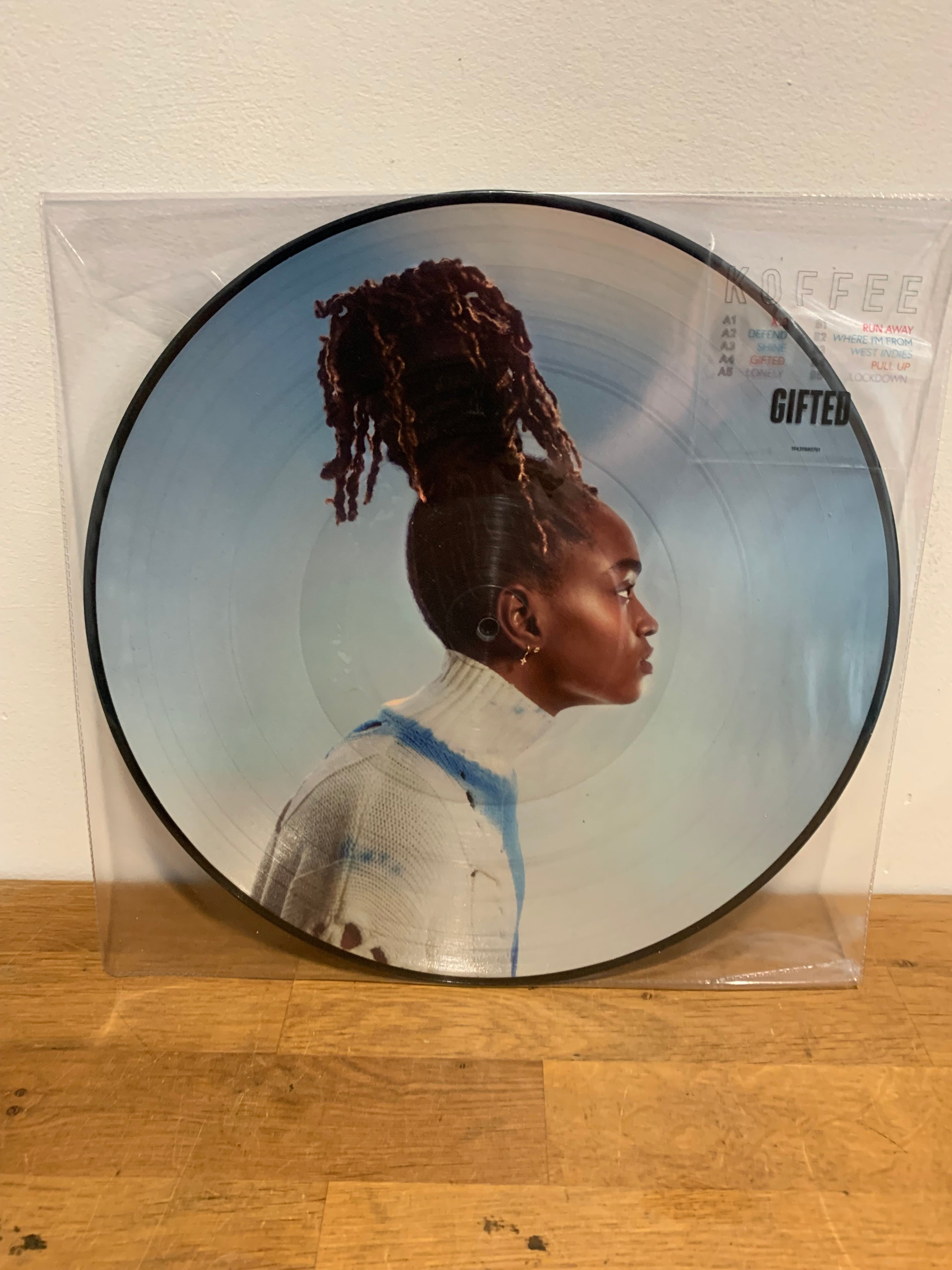 Koffee - Gifted , lp vinyl , 2022 Promised land recordings. Picture disc