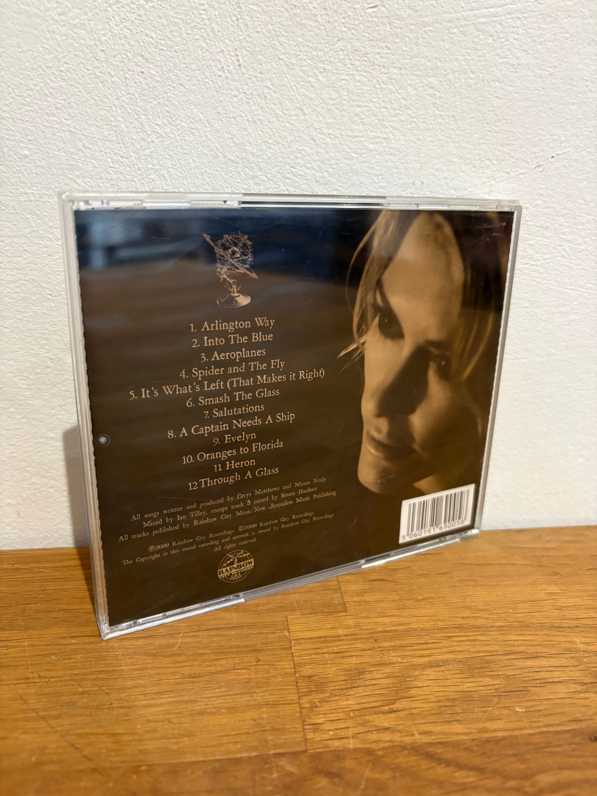 Cerys Matthews - Don’t look down , cd album ,Rainbow city records 2009.
