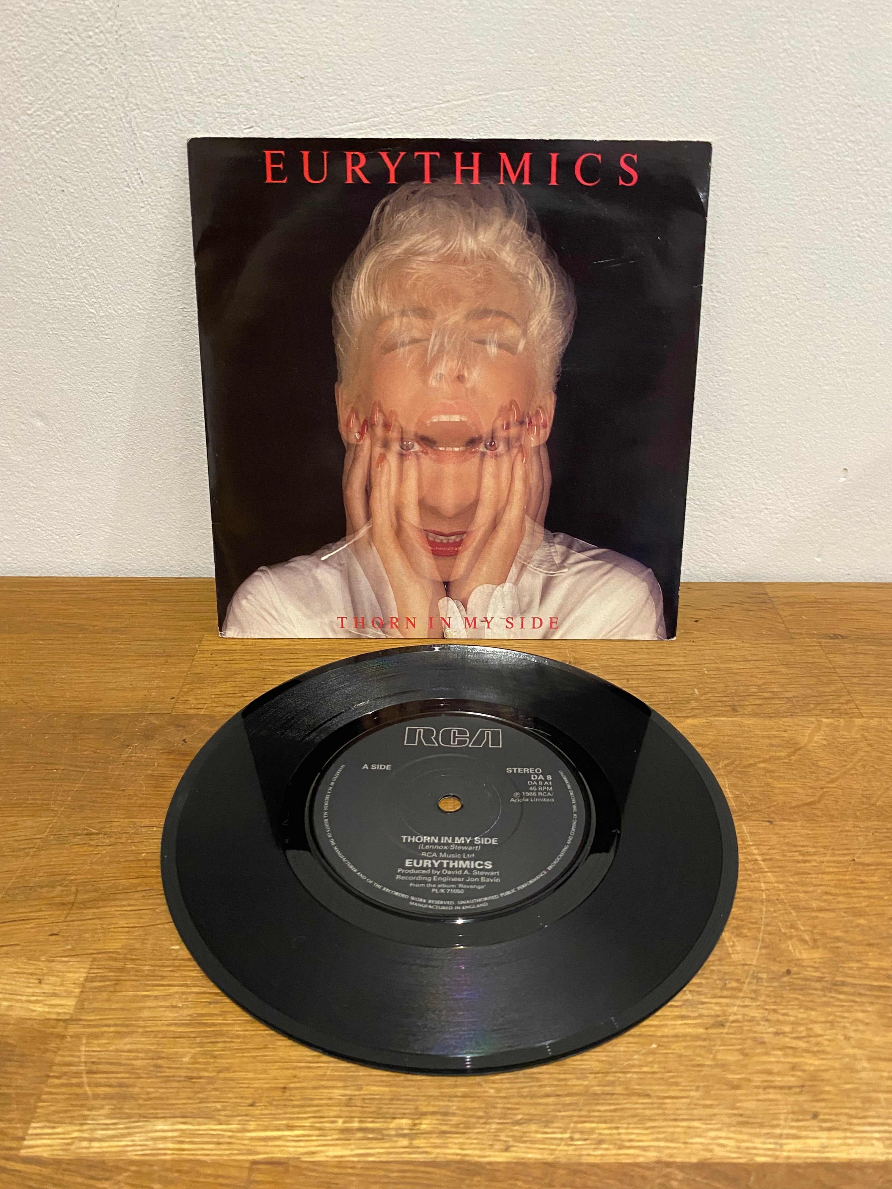 Eurythmics - Thorn in my side, RCA 1986