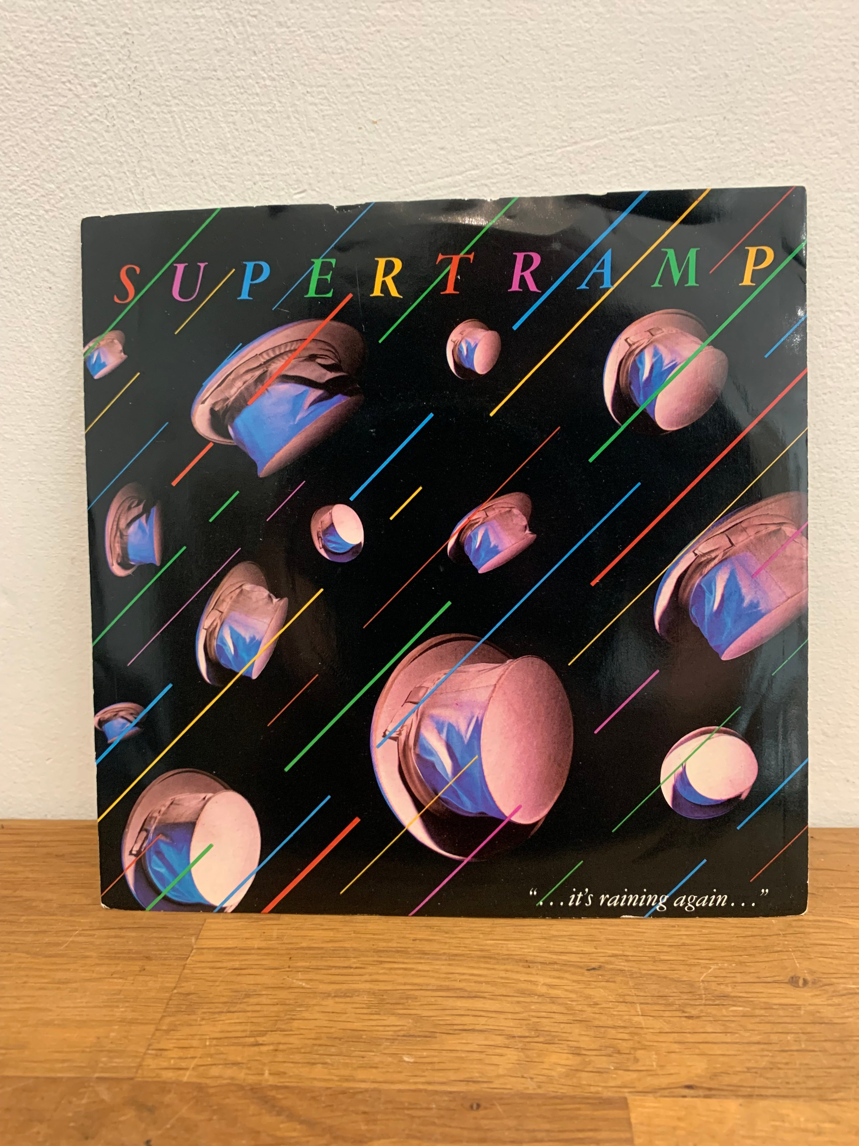Supertramp - It’s raining again, 7 inch single , 1982 A&M records