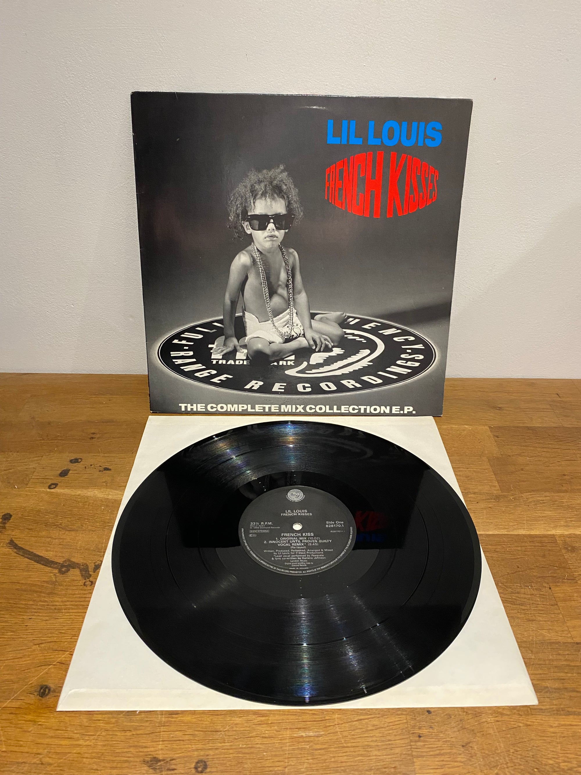 Lil Louis - French Kiss, 12” single , 1989 Diamond Records