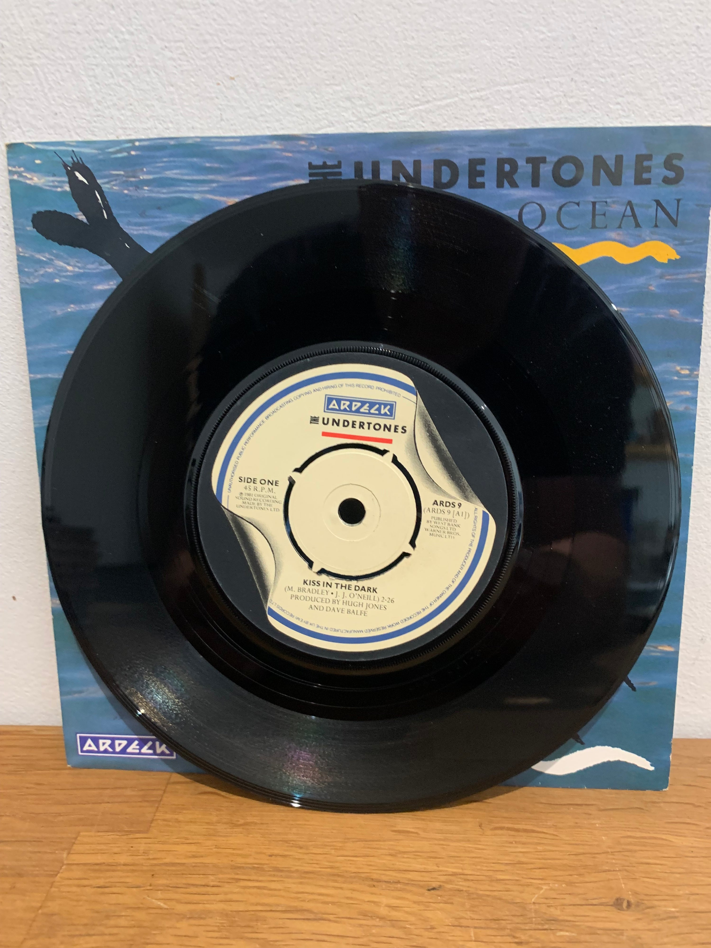 The Undertones - Julie Ocean, 7 inch single, 1981 Ardeck records