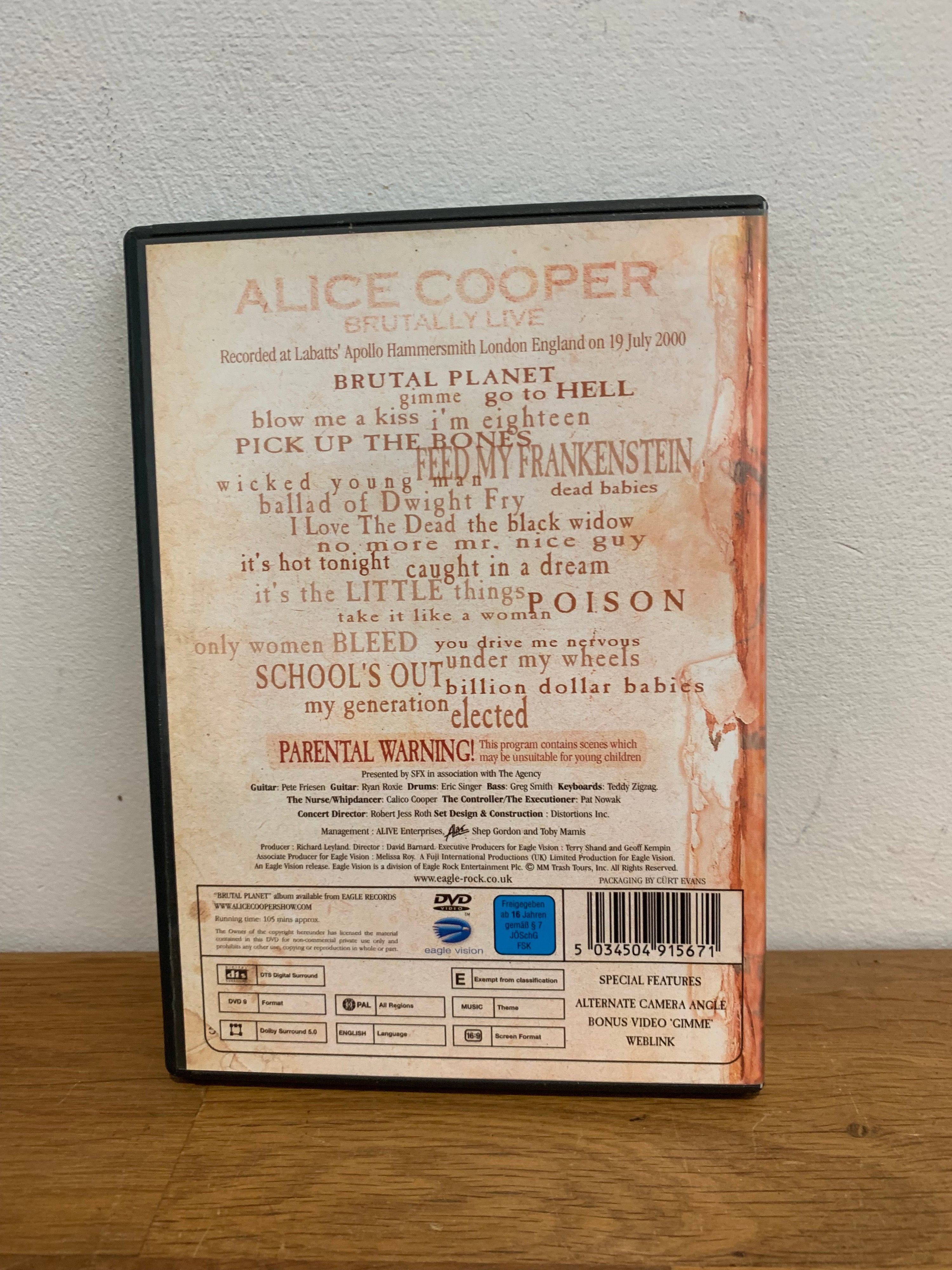 Alice Cooper - Brutally Live , dvd .
