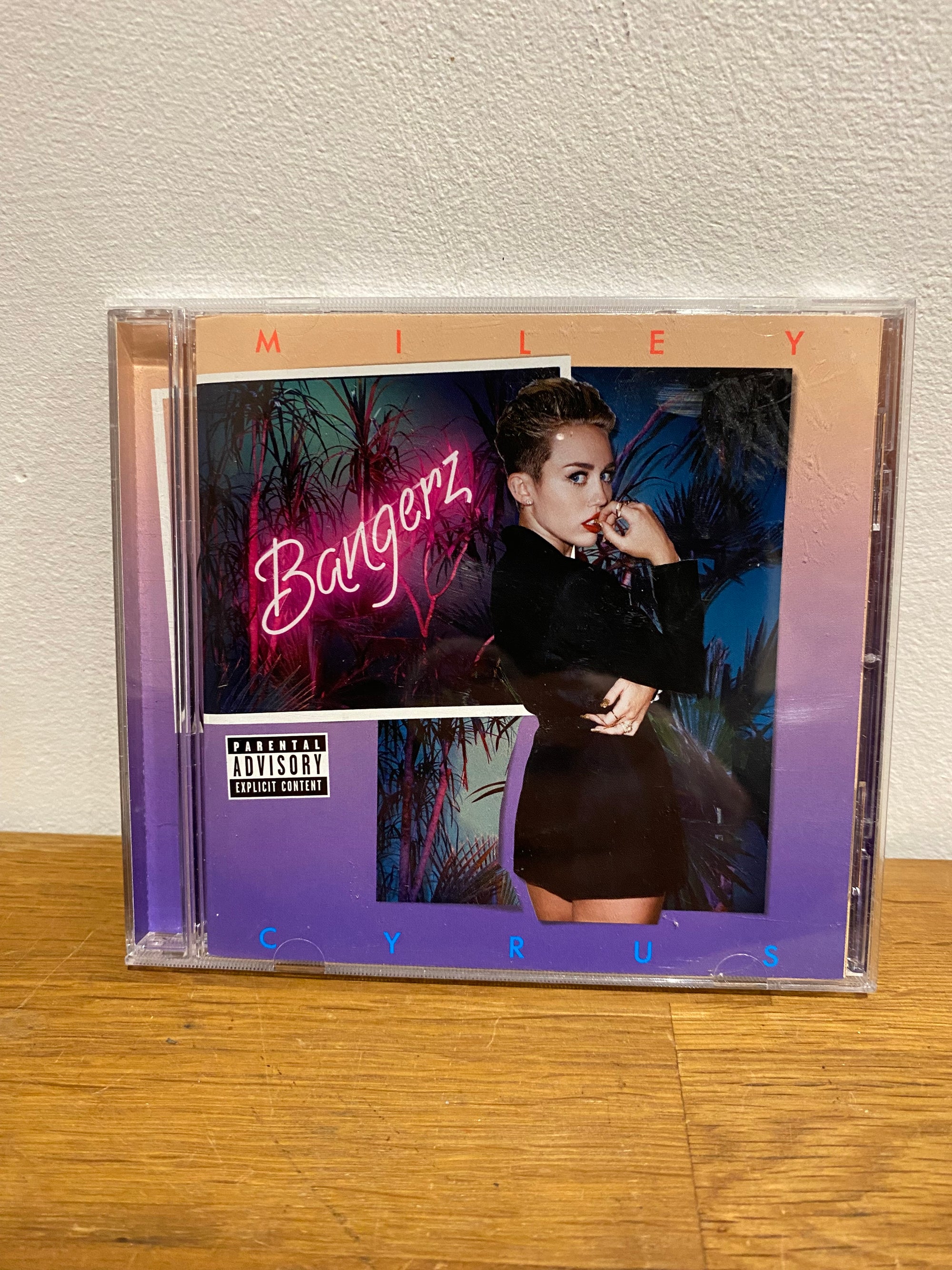 Miley Cyrus - Bangerz, 2013 cd album