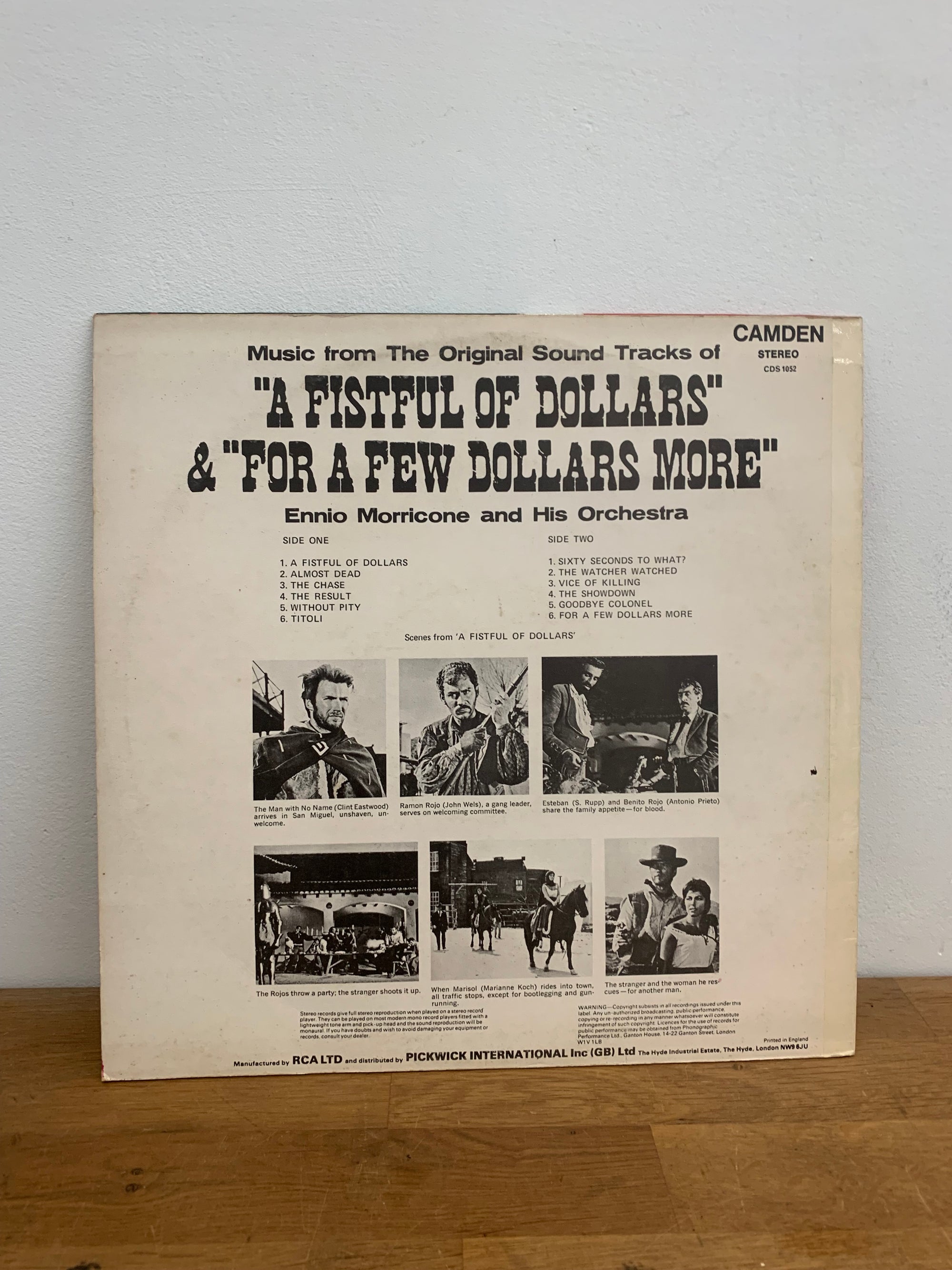 Ennio Morricone, A Fistful of Dollars/ For a Few Dollars more. Vinyl soundtrack. vinyl record cover