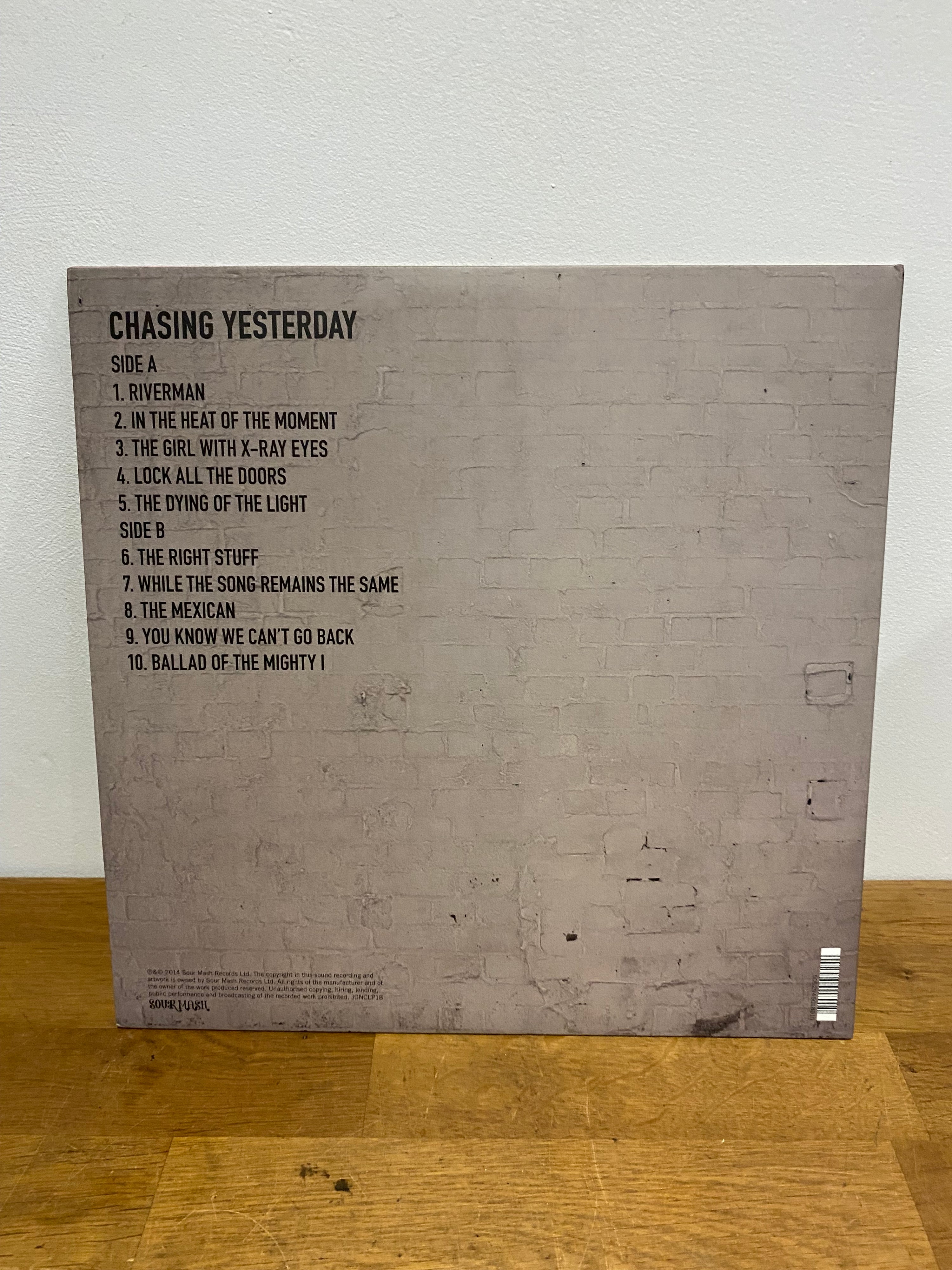 Noel Gallaghers, High Flying Birds - Chasing Yesterday. LP vinyl, 2014 Sour Mash