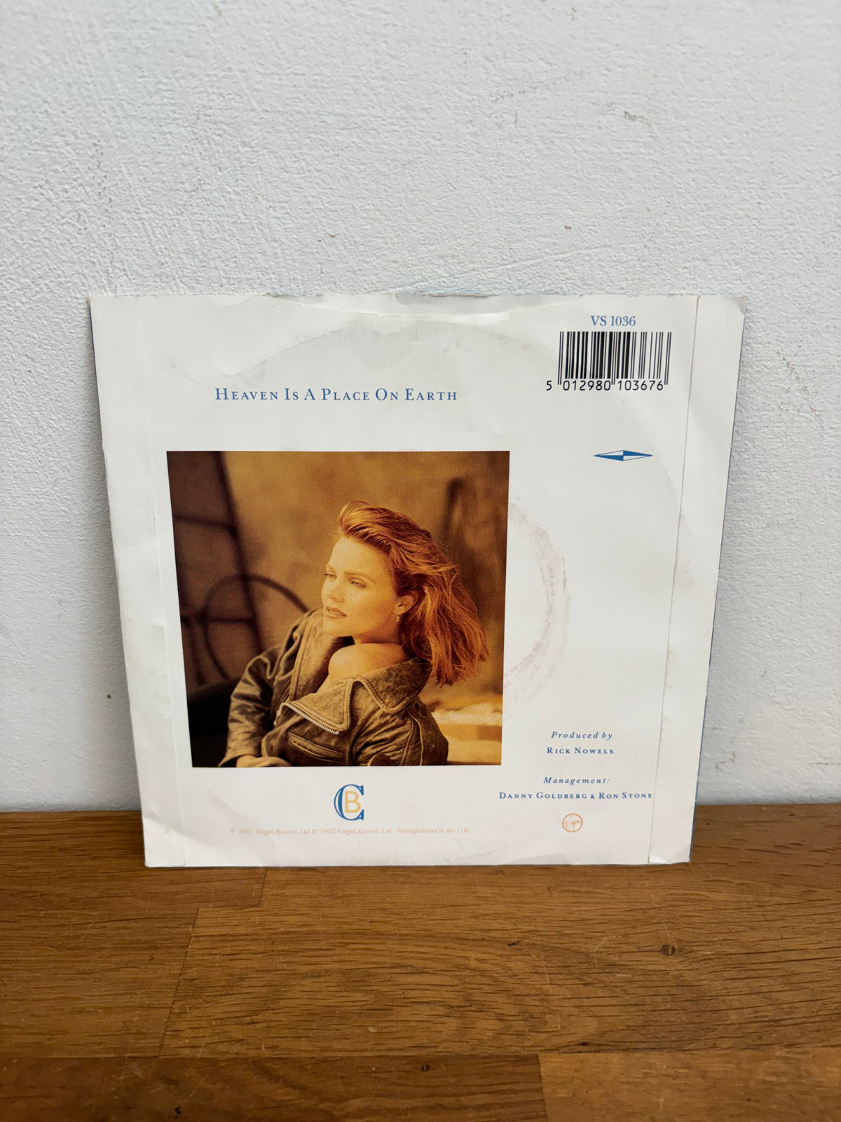 Belinda Carlisle - Heaven is a place on earth, 7 inch single, 1987 Virgin.