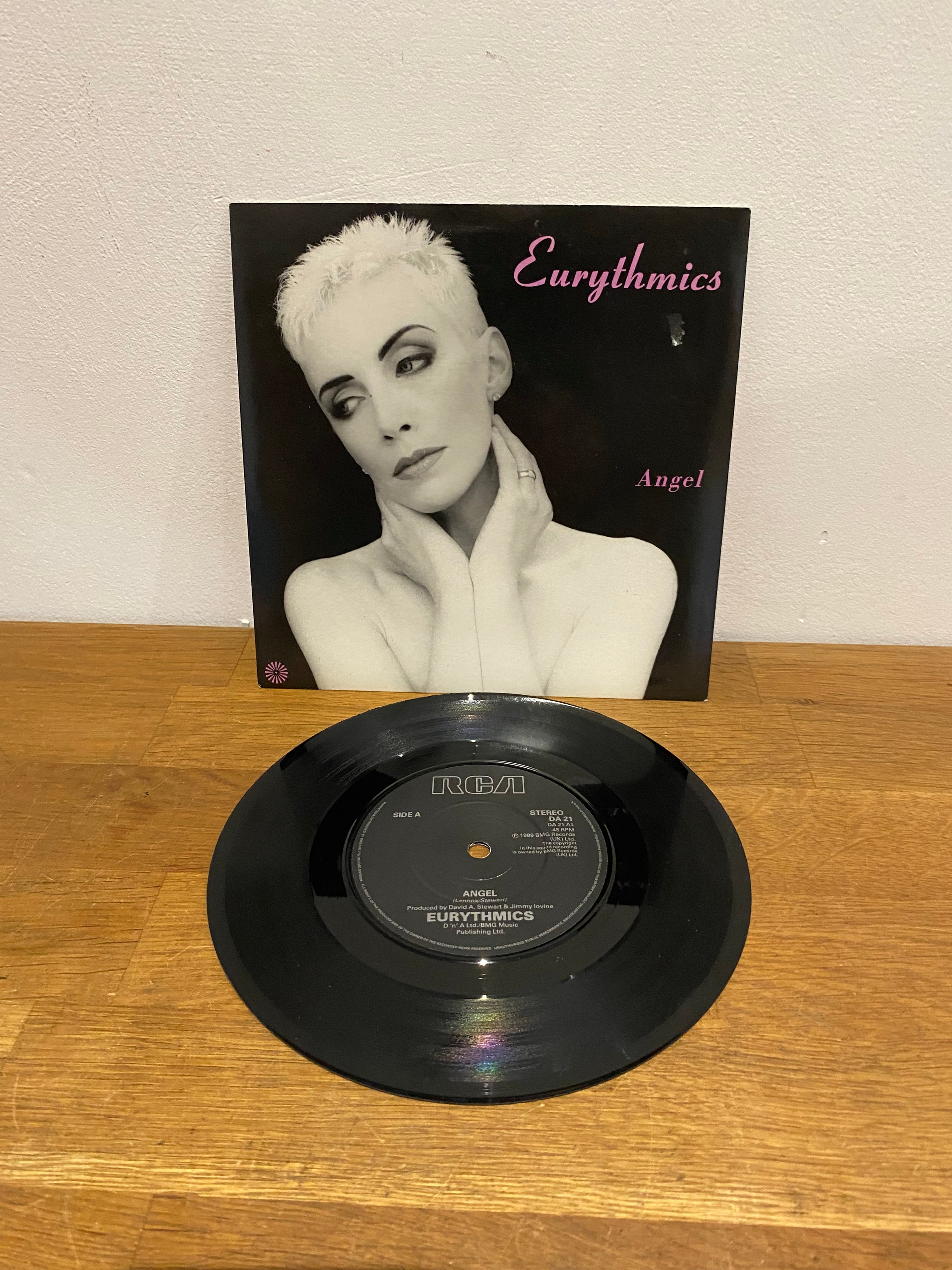 Eurythmics - Angel, 7” single , RCA DA21, 1989