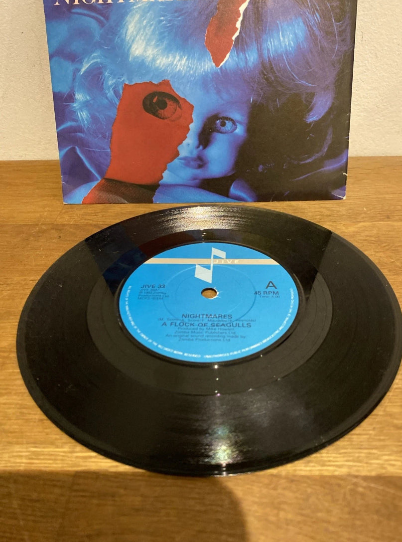 A Flock of Seagulls 7 inch vinyl single disc and label detail