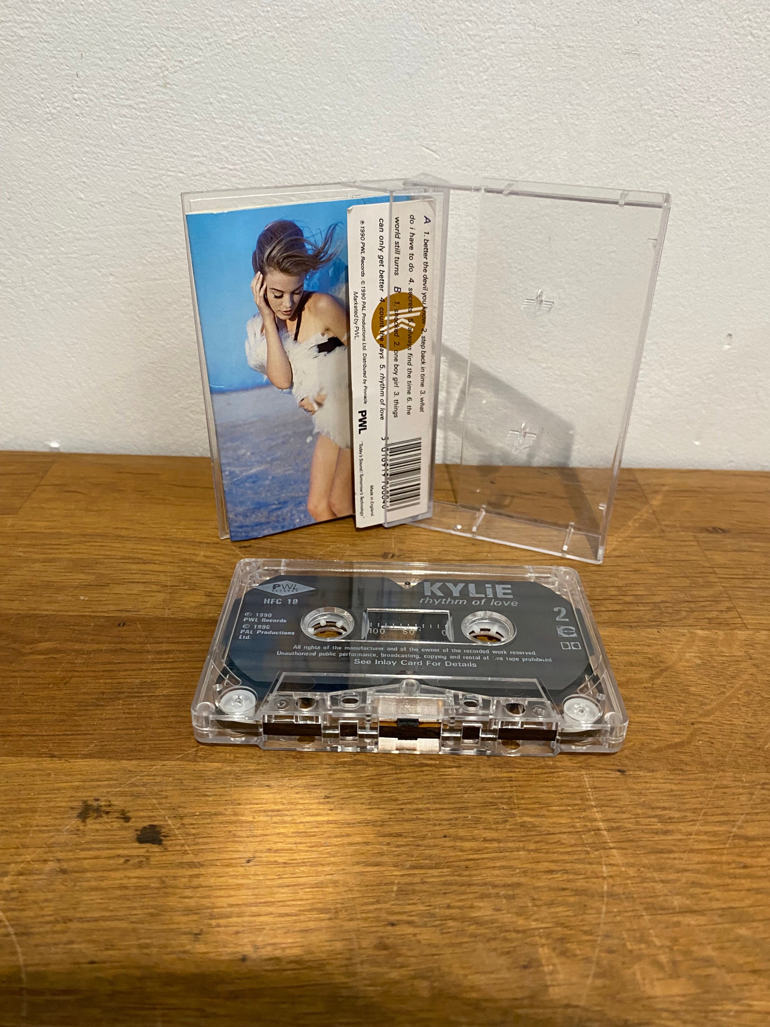 Kylie - Rhythm of love , Cassette album. PWL records 1990