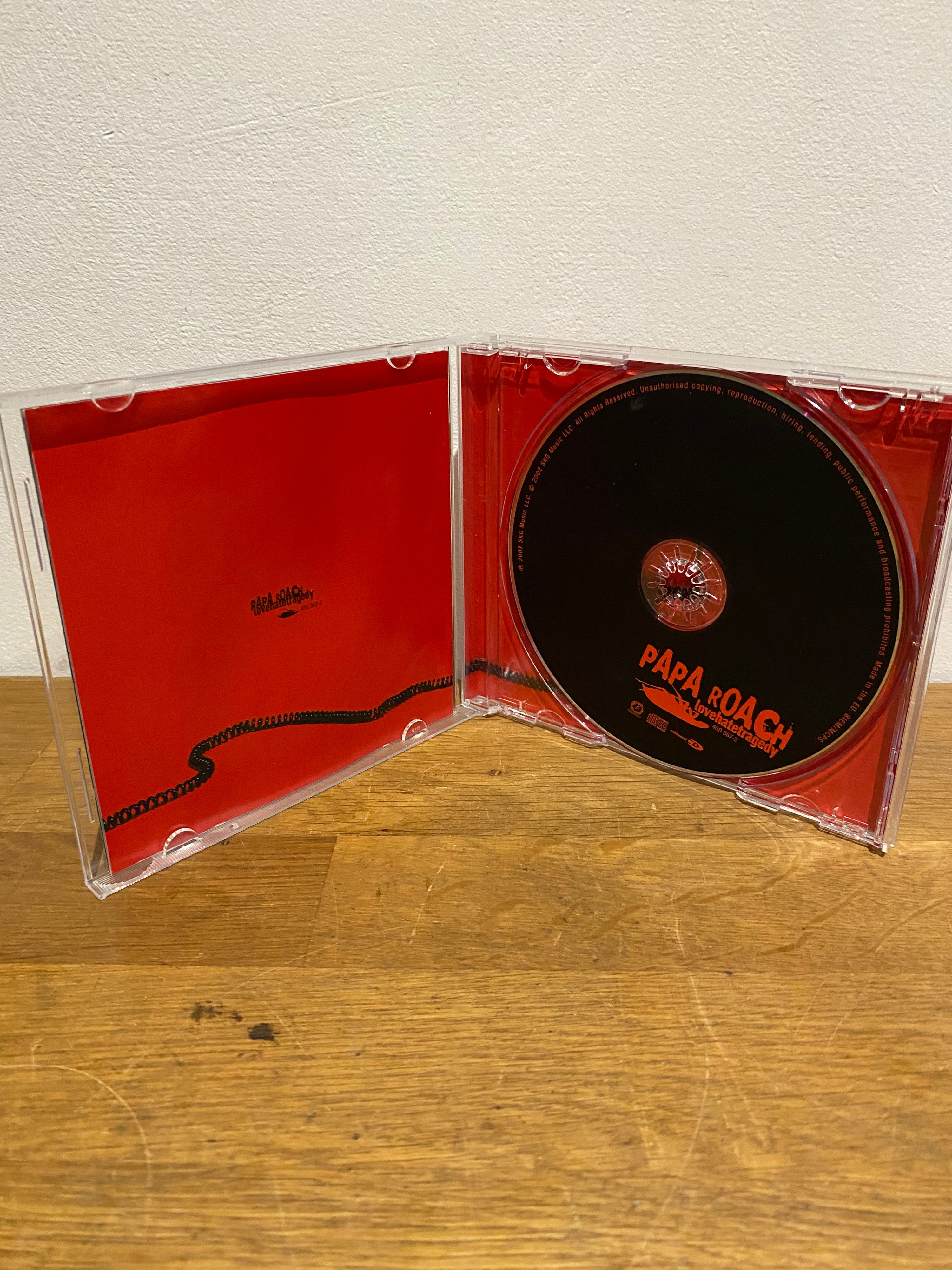 Papa Roach - Lovehatetragedy CD Album (2002)