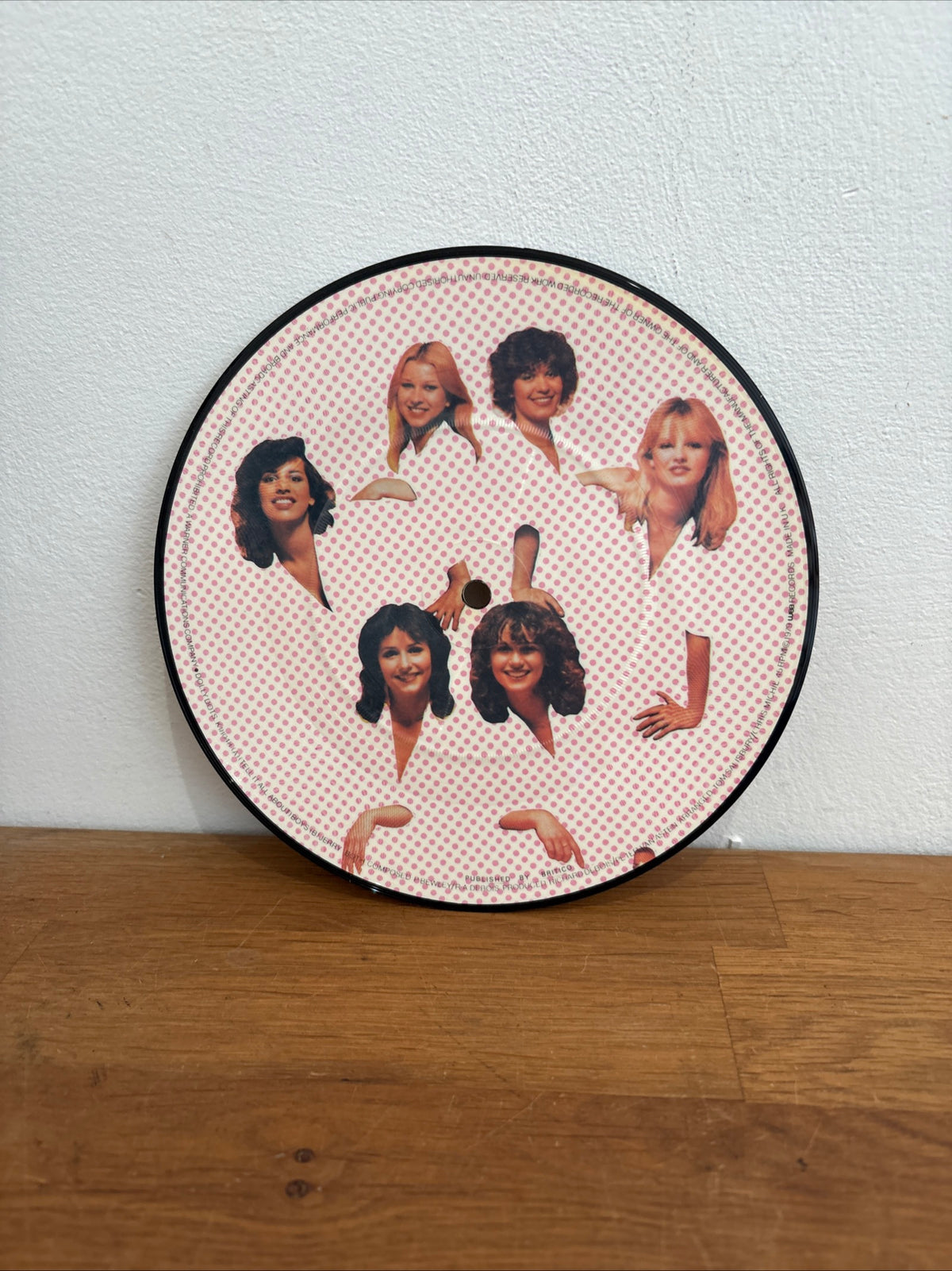 Dolly Dots - (Tell it all about) boys, 7 inch picture disc. 1979.