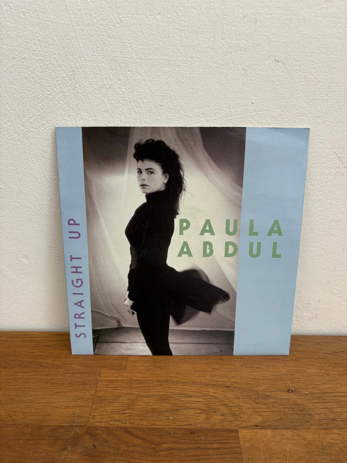 Paula Abdul - Straight Up, 7 inch single, 1989 Siren records.