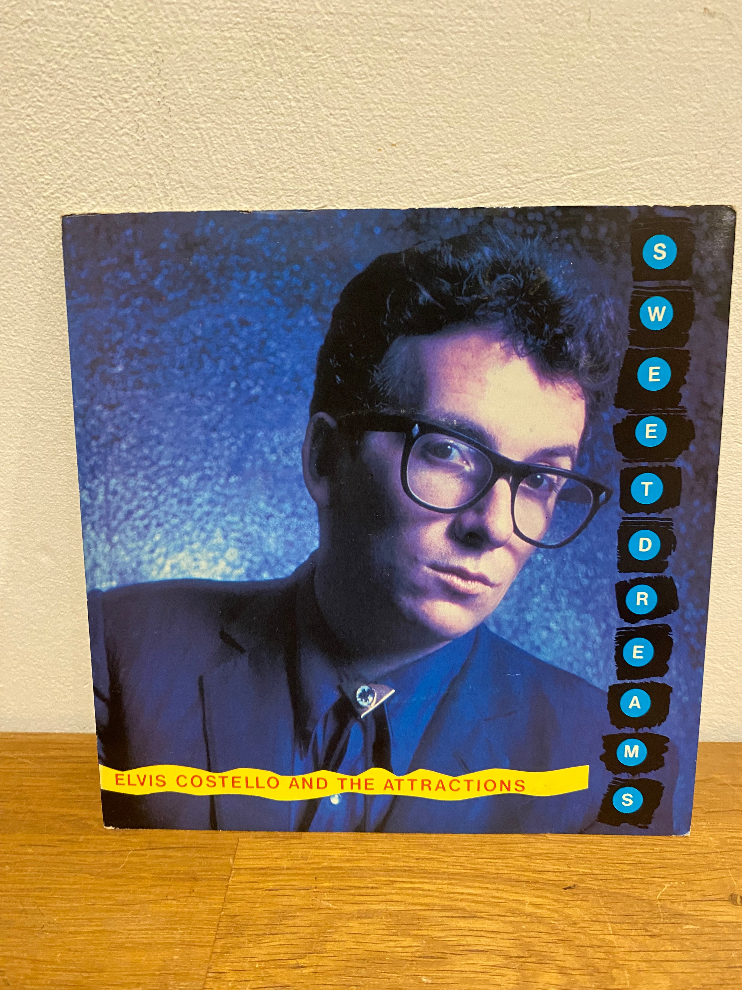 Elvis Costello & The Attractions - Sweet Dreams, 7” single, 1981, F Beat