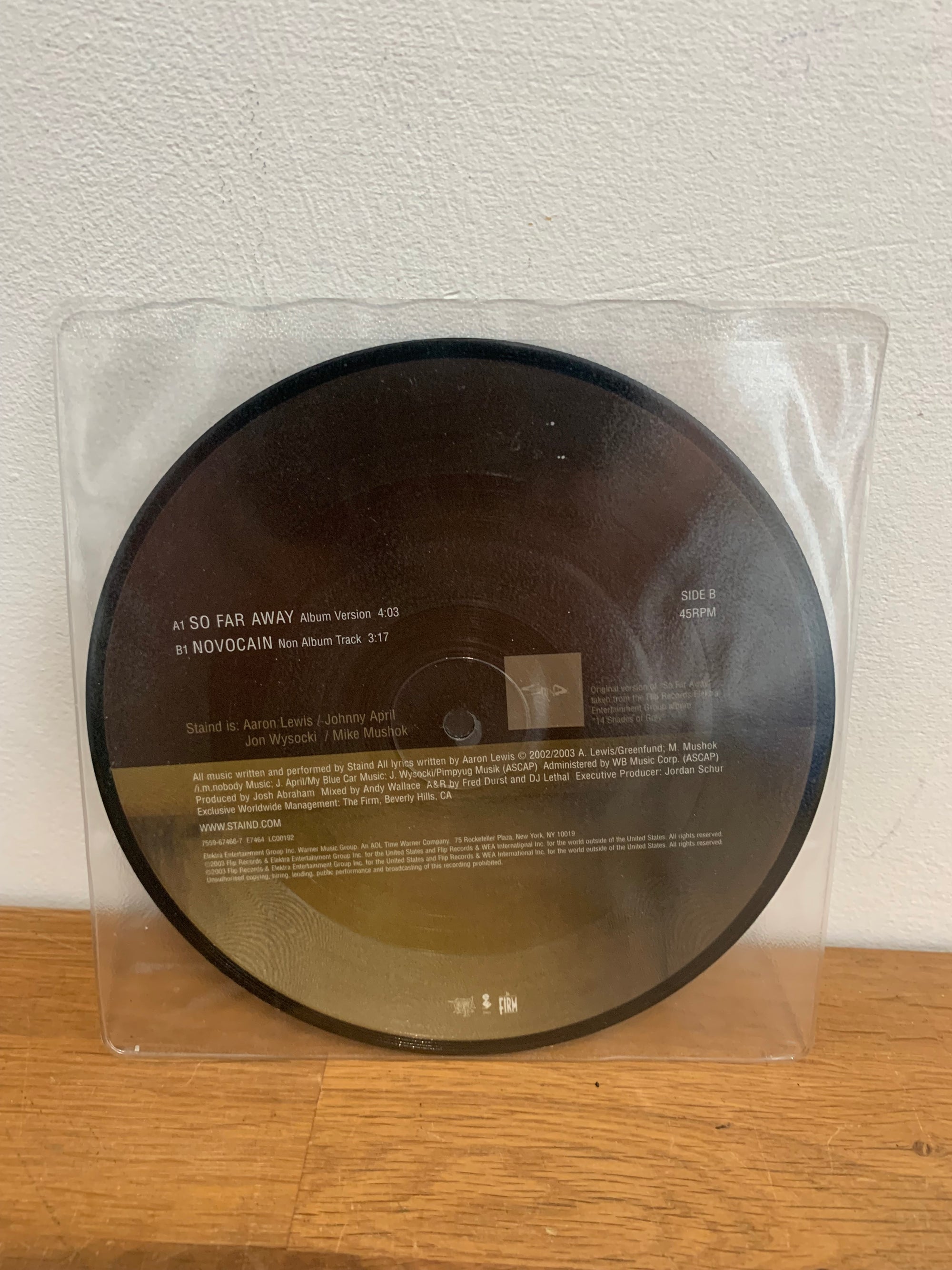 Staind - So far away, 7” single , picture disc , 2003 Flip records.