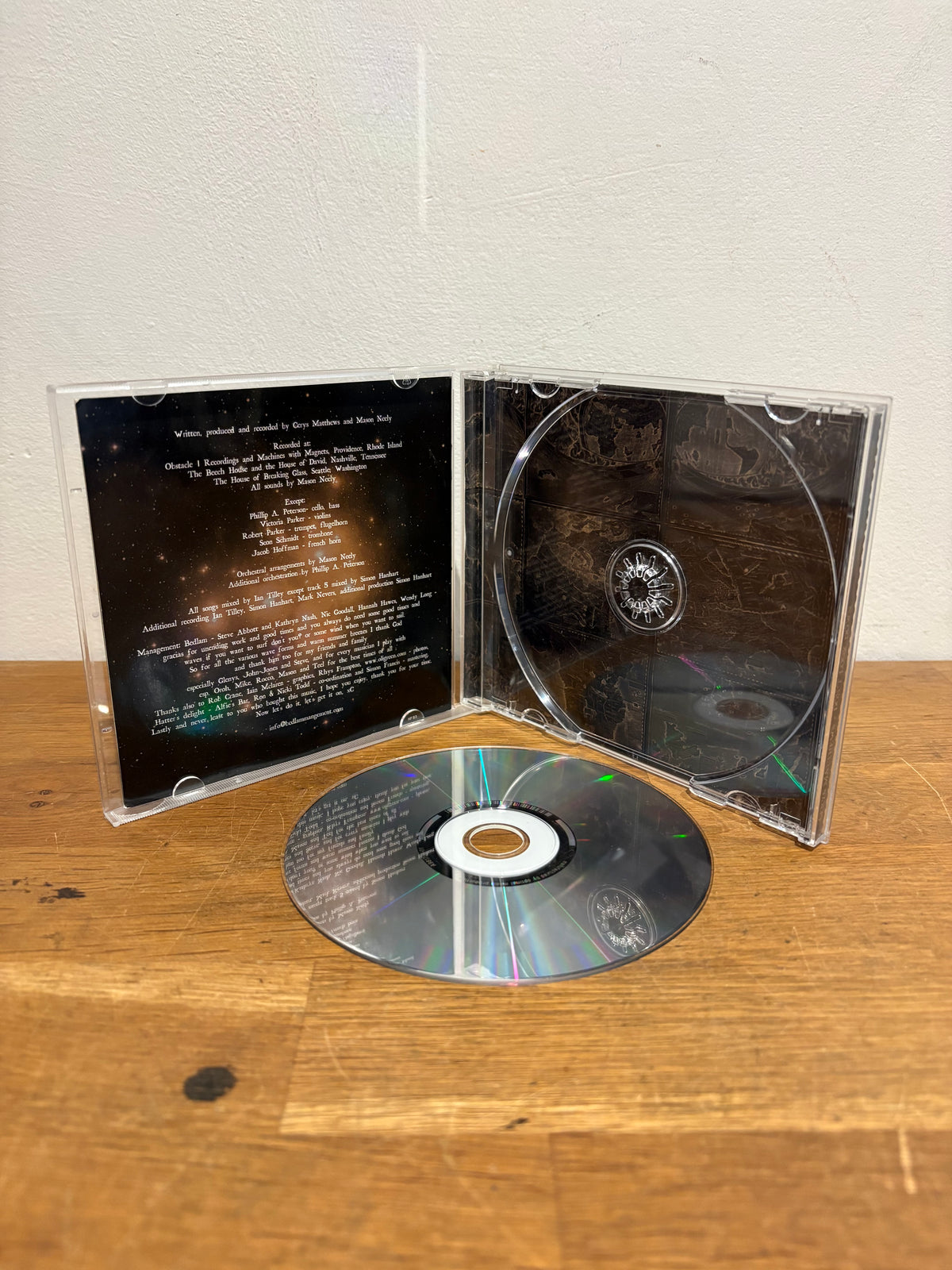 Cerys Matthews - Don’t look down , cd album ,Rainbow city records 2009.