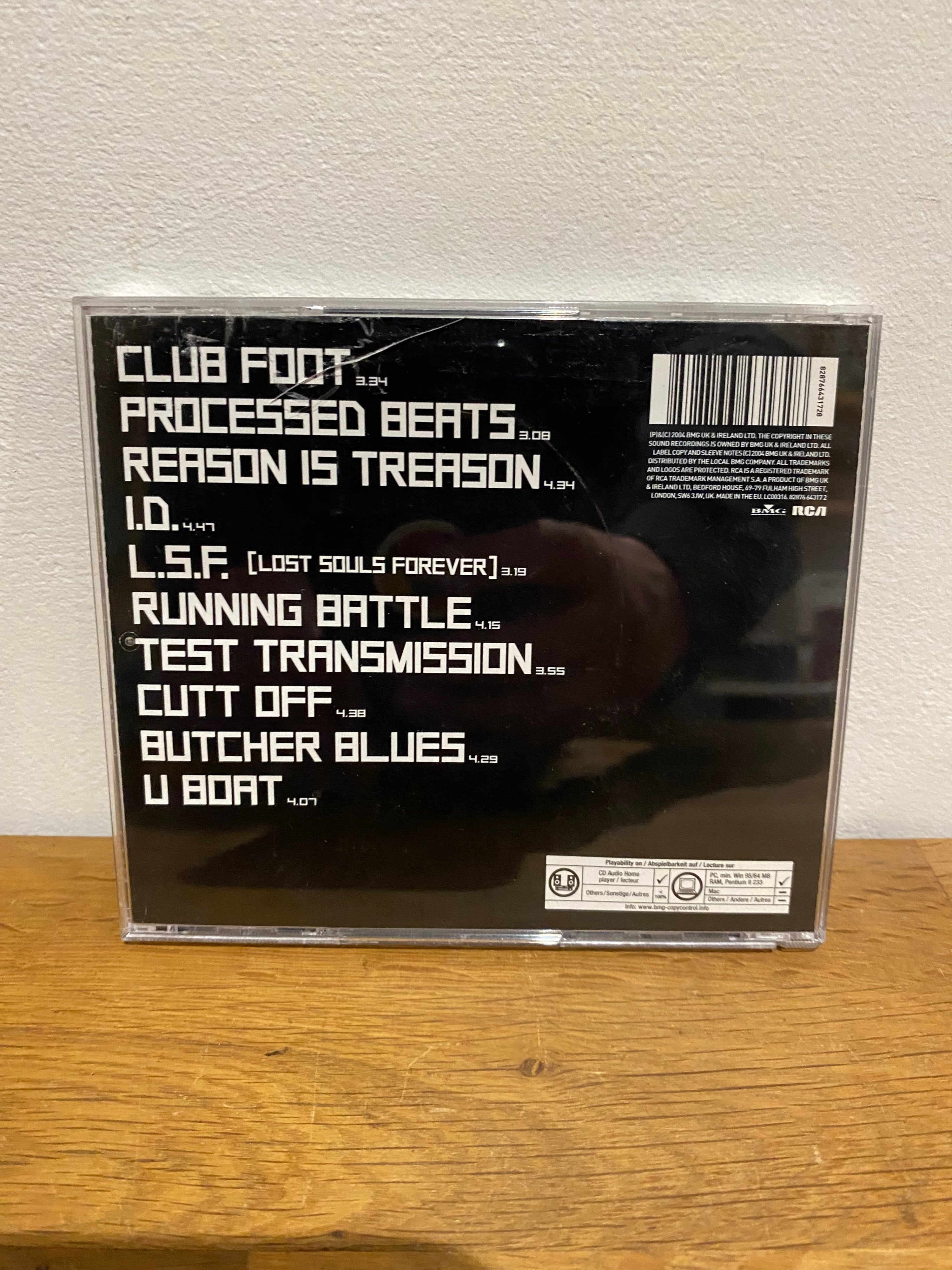 Kasabian - Kasabian , 2004 cd album