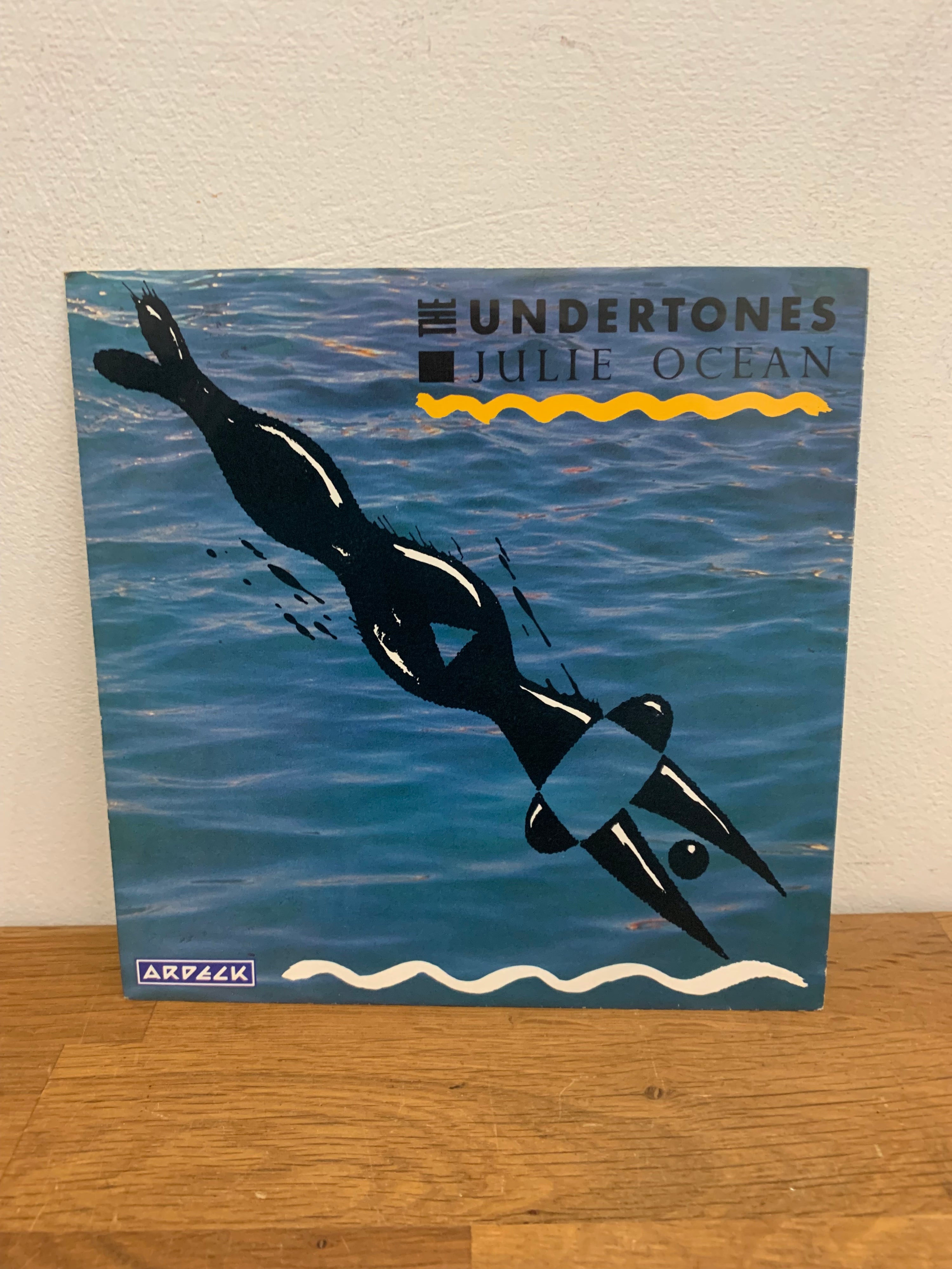 The Undertones - Julie Ocean, 7 inch single, 1981 Ardeck records
