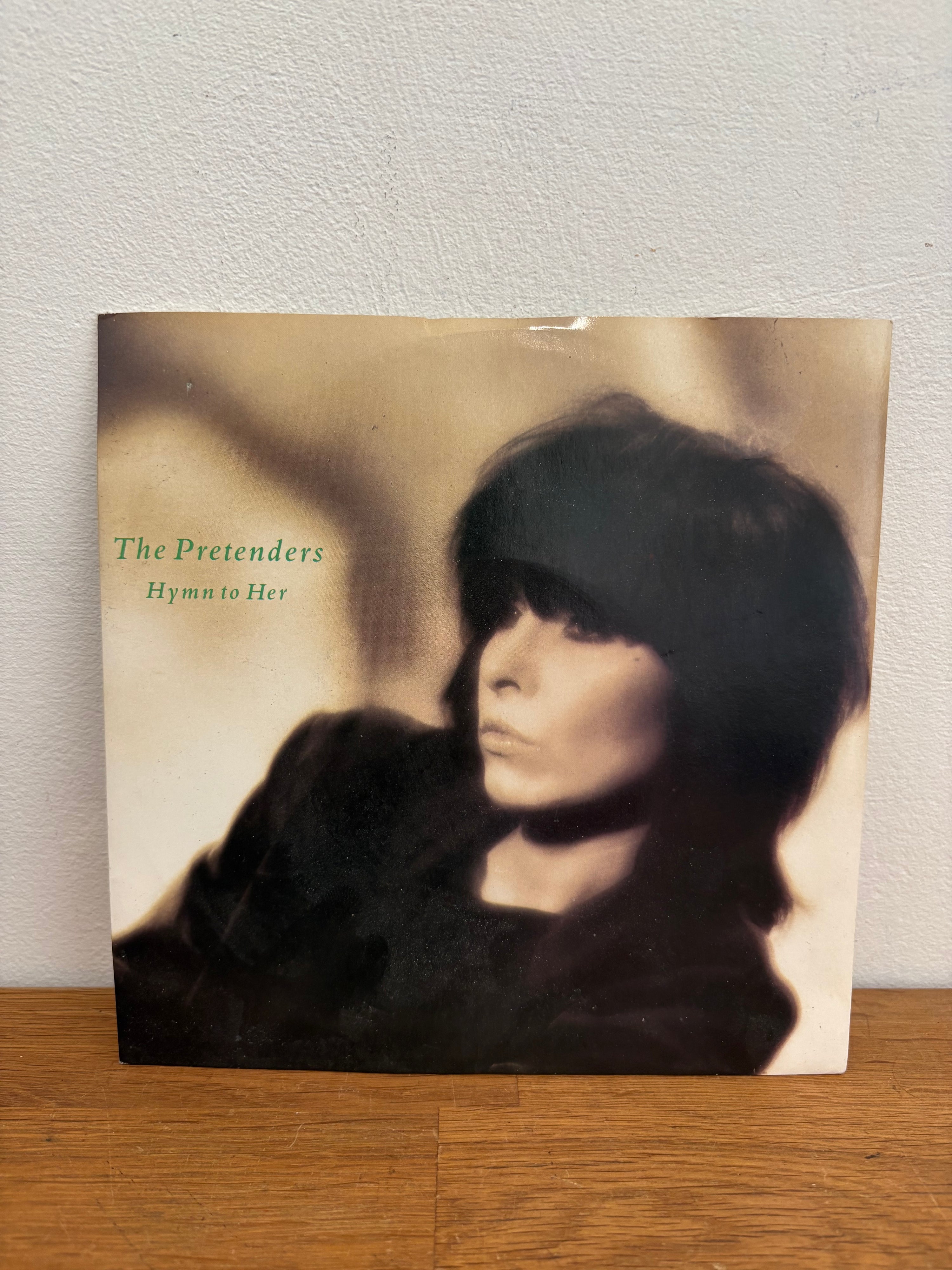 The Pretenders - Hymn to Her , 7 inch vinyl single, Real records 1986.