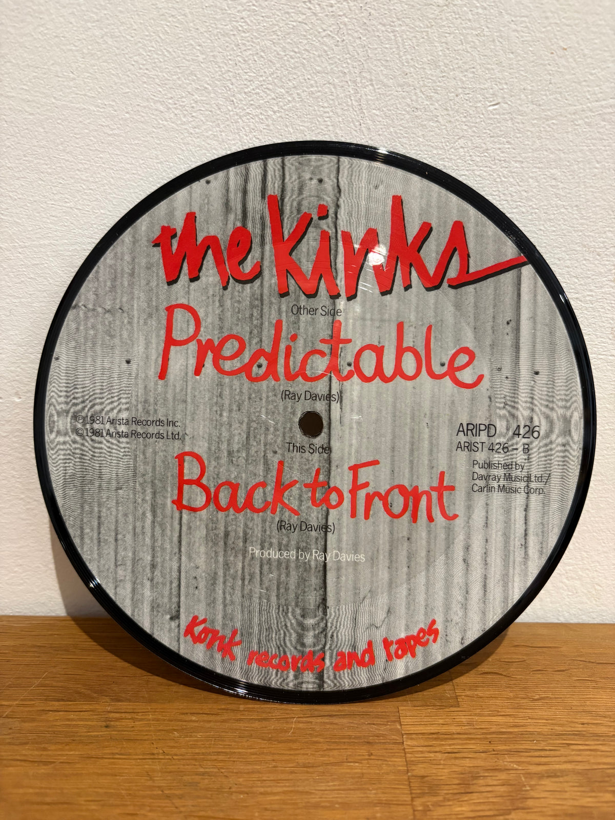 The Kinks - Predictable / Back to front, 7 inch picture disc , 1981 Arista.