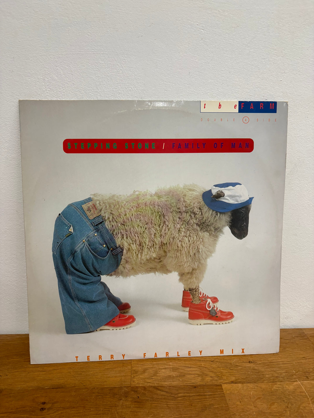 The Farm - Stepping stone/ Family of man , 12 inch single , 1990 Produce records, MILK101