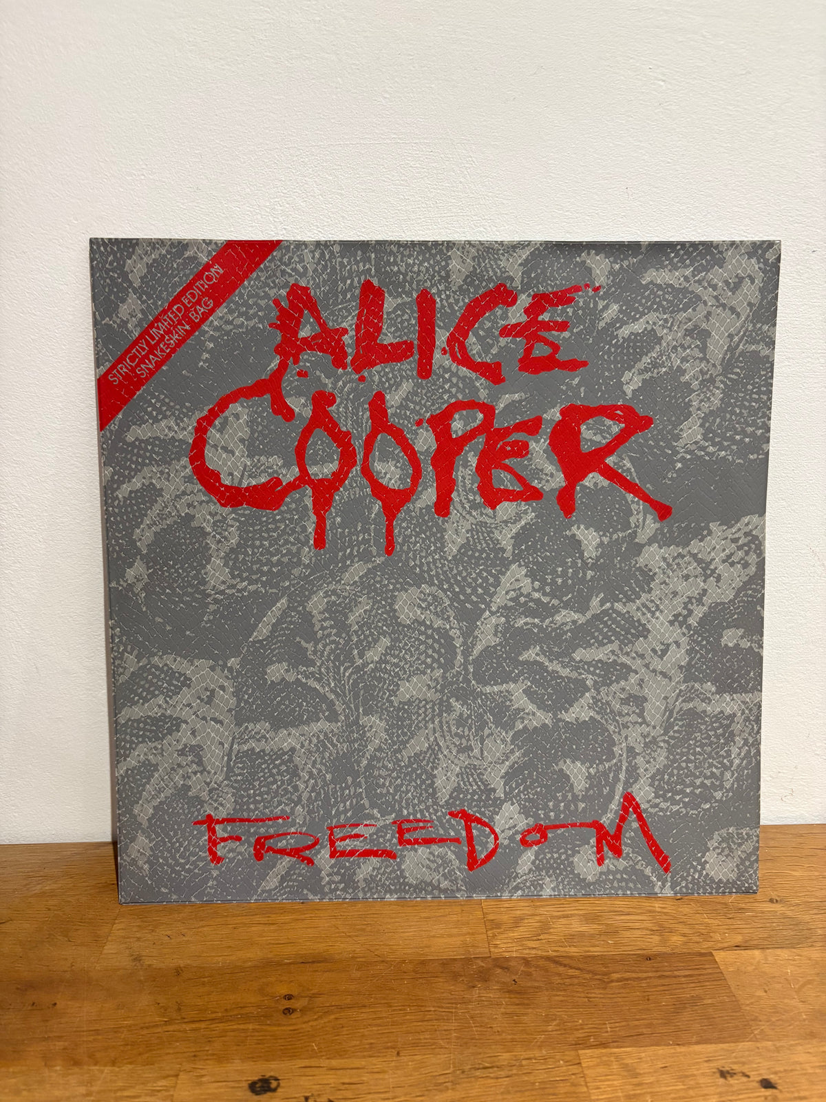 Alice Cooper - Freedom, 12 inch single, Limited Edition Snakeskin Bag Sleeve. 1988 MCA